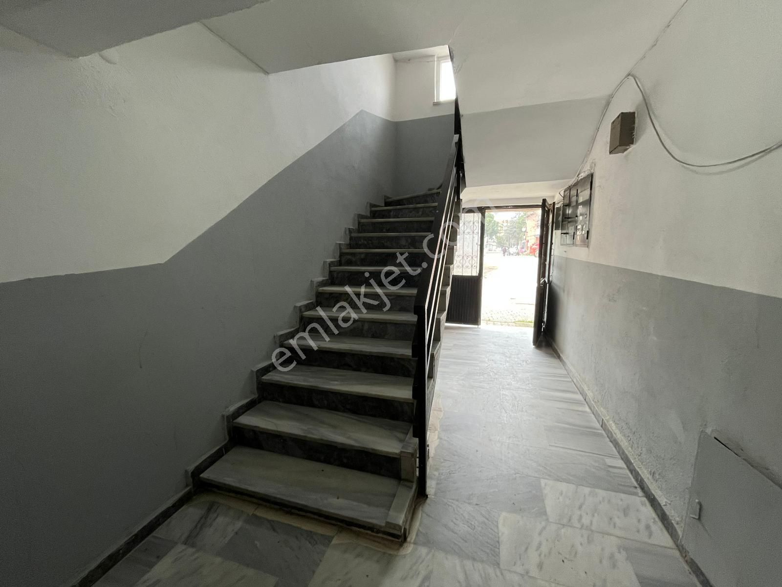 Remax Mavi'den Arifiye Merkezde Satılık 3+1 Daire - Görsel 27