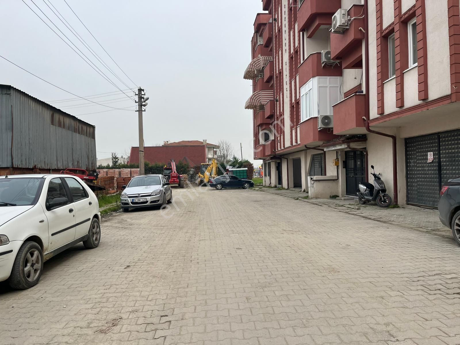 Remax Mavi'den Arifiye Merkezde Satılık 3+1 Daire - Görsel 3