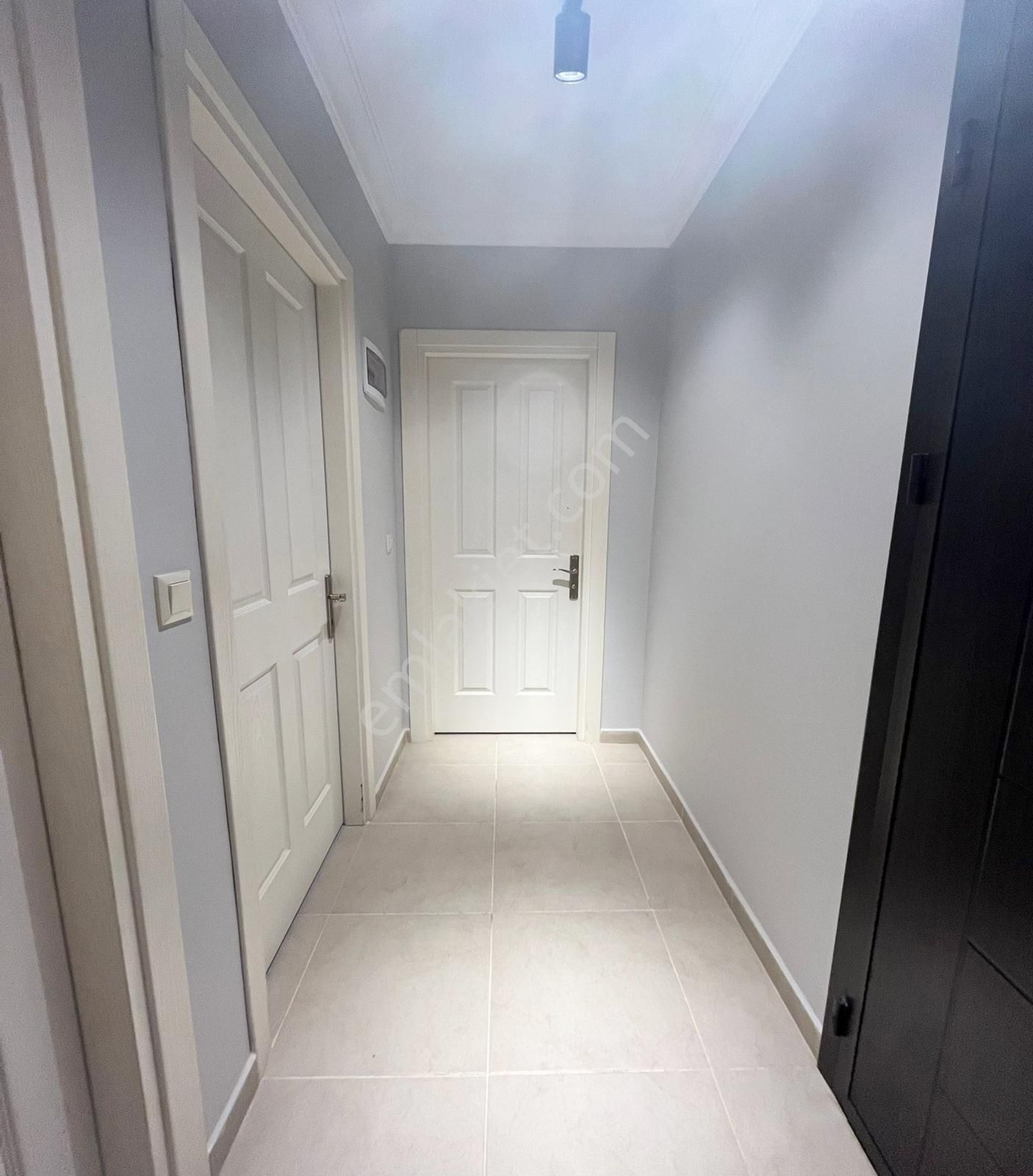 Kod 5380 Sultançiftliği Mah. Özel Tasarım Geniş 2+1 Satılık - Görsel 5