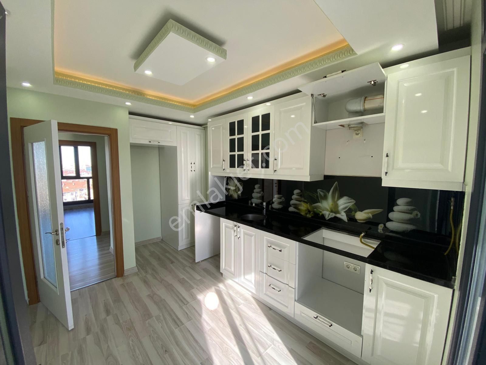 Aydın İnş.esentepe Mh 2+1 110m2 4.kat Asansörlü Memura Şart Yeni Evli Çift - Görsel 13