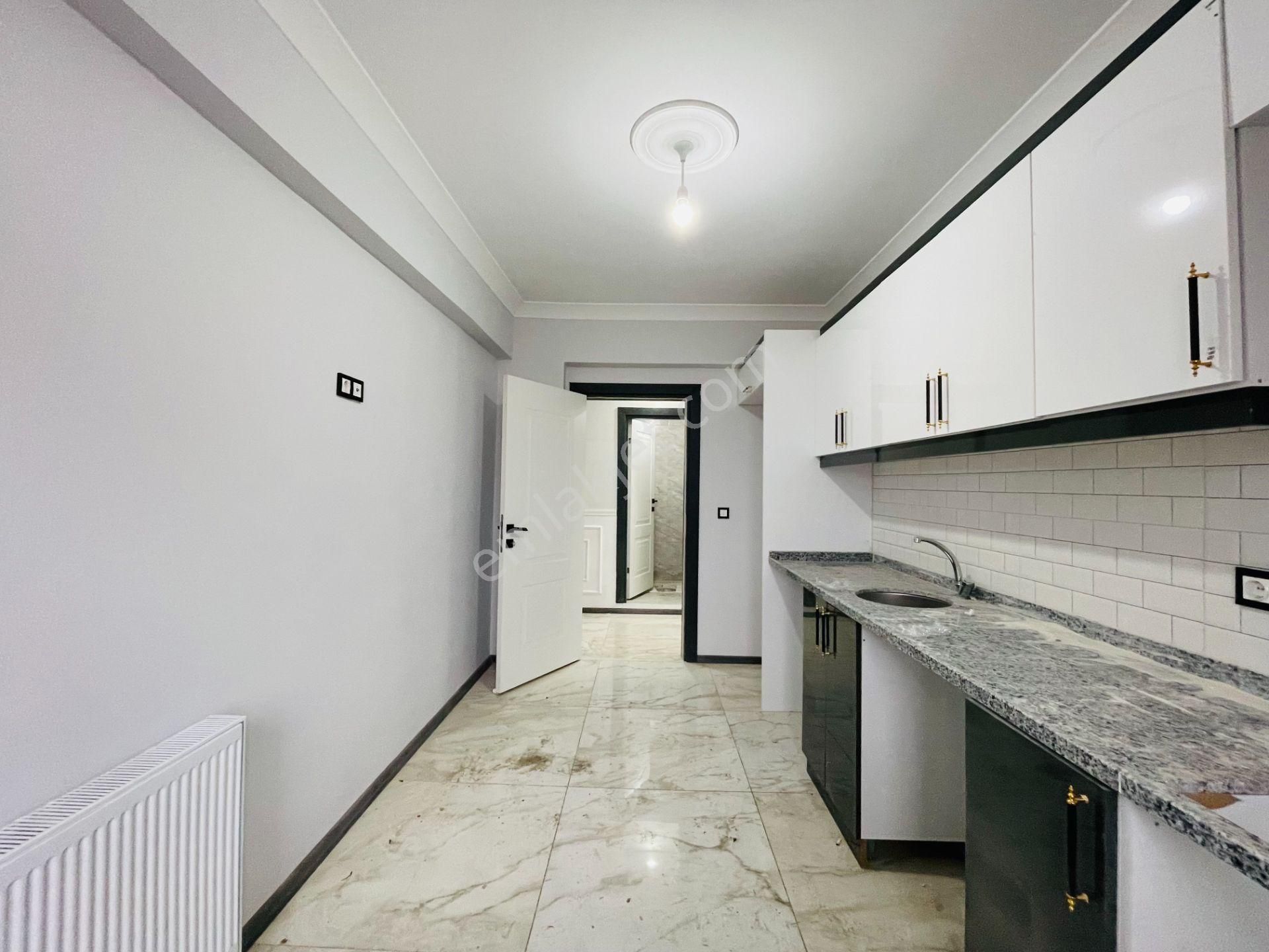 Güven'den Kapaklı'da Caddeye,servislere Yakın Kiralık 3+1 Daire - Görsel 8