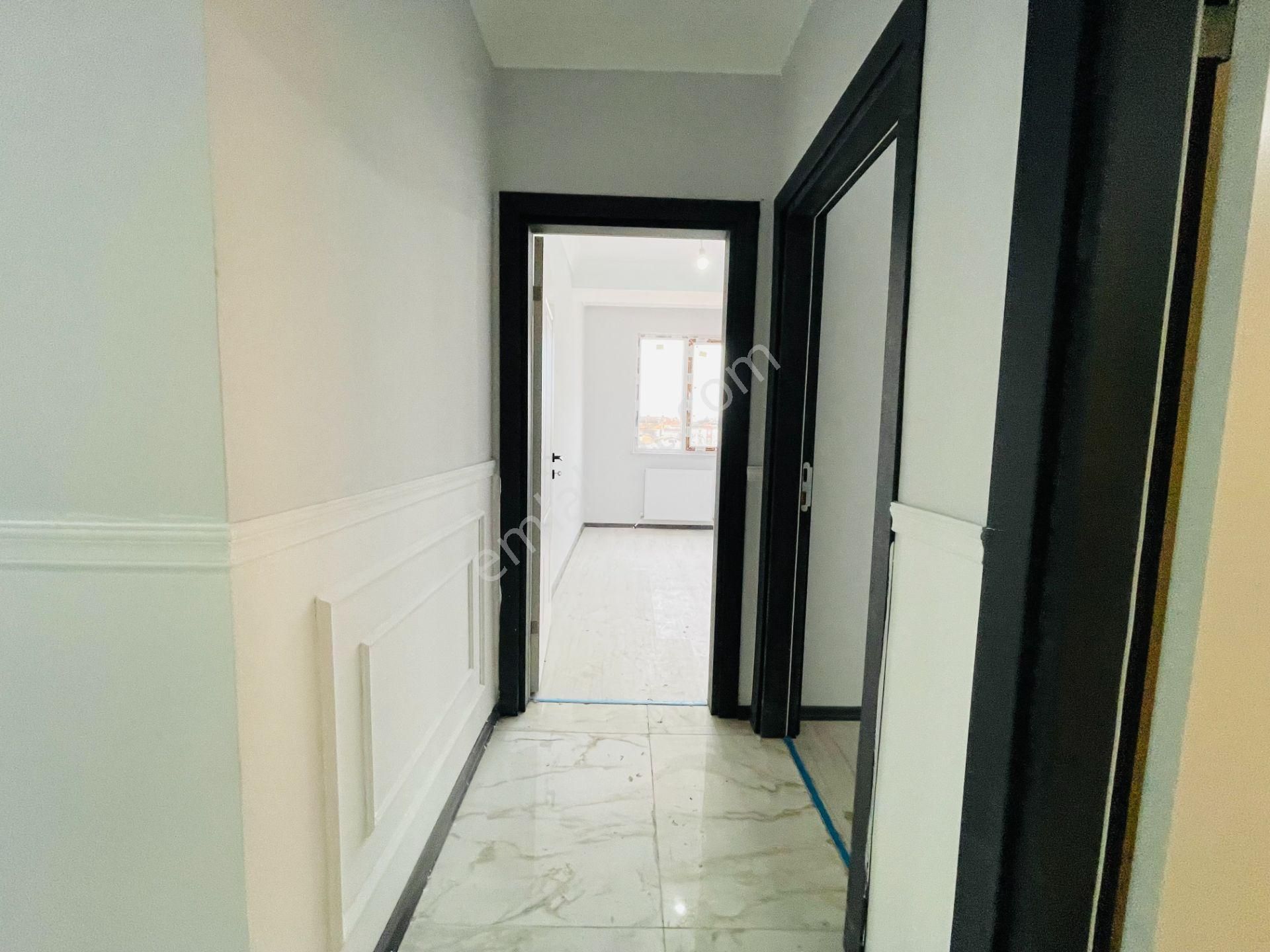 Güven'den Kapaklı'da Caddeye,servislere Yakın Kiralık 3+1 Daire - Görsel 26