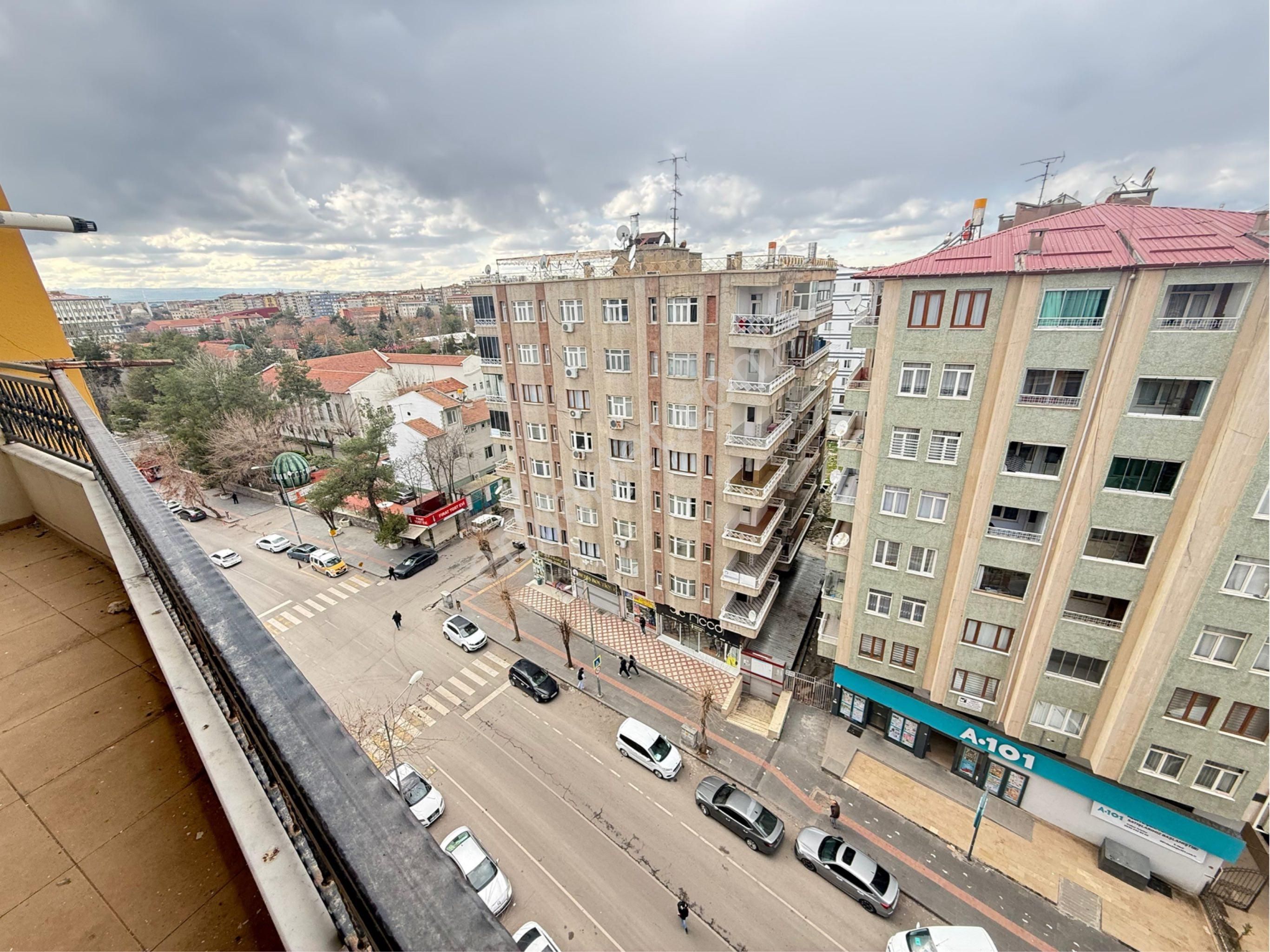 Yenişehir İlkokulu Yanında Acil Satılık 3+1 Daire - Görsel 10