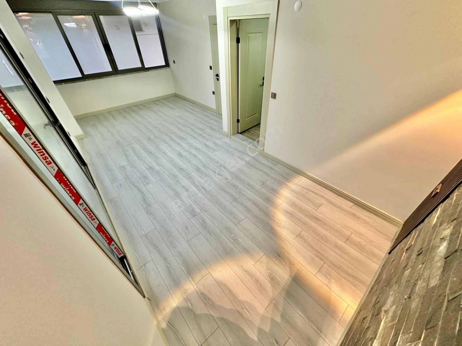 ✨akçay Ay Emlaktan✨narlı'da Yolun Altında Deniz Ve Dağ Çift Mutfak Manzaralı Teraslı 5+1 Lüks Villa - Görsel 26