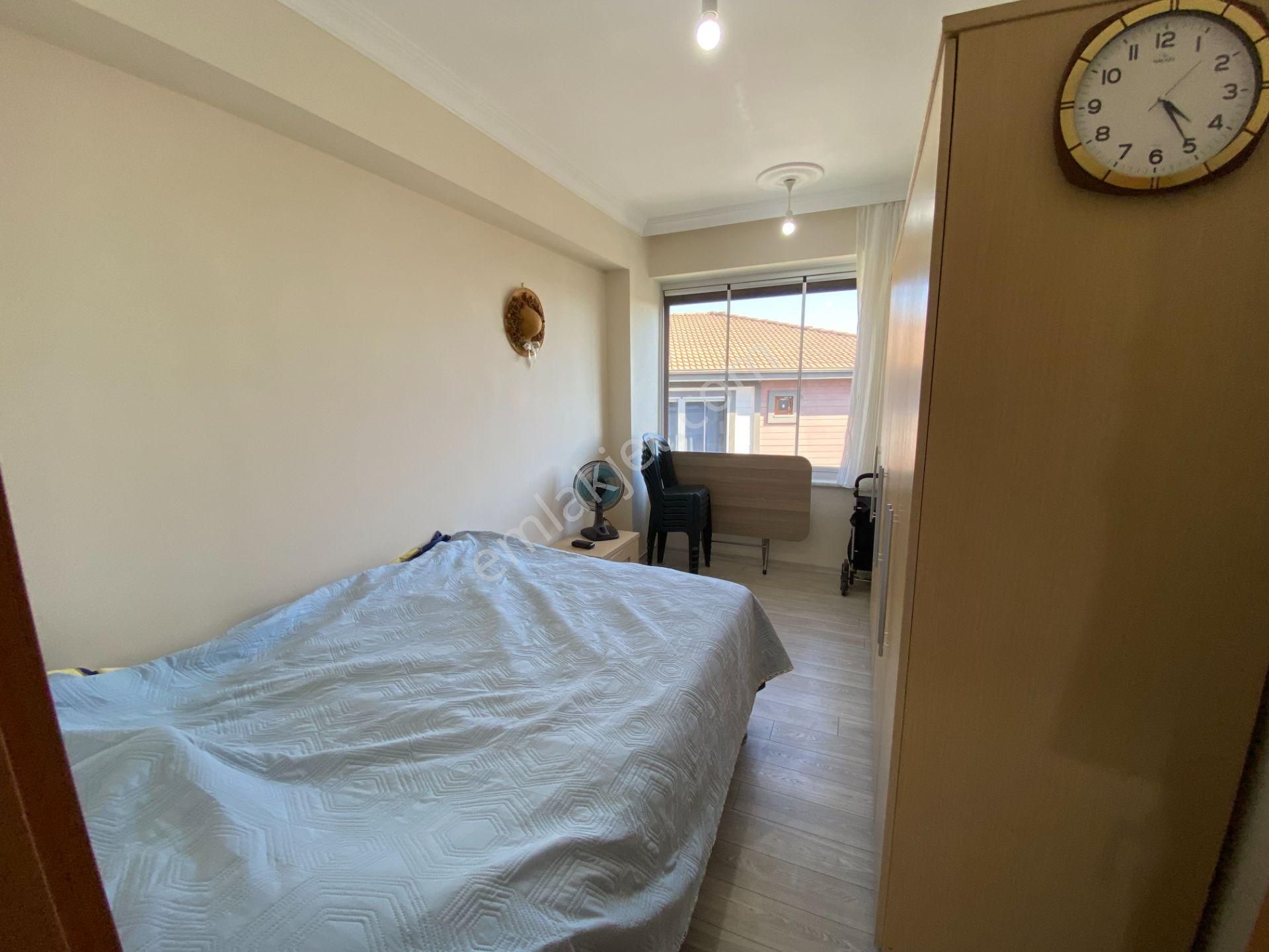 Altınoluk İlkbahar Emlak,tan Havuzlu Site İçinde Satılık Daire - Görsel 10