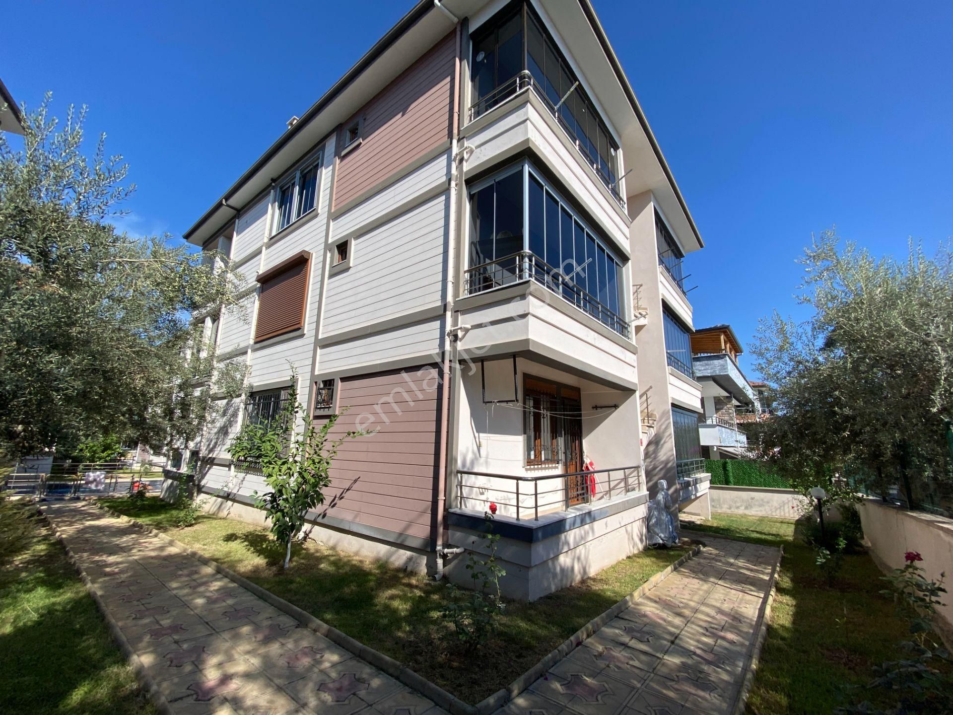 Altınoluk İlkbahar Emlak,tan Havuzlu Site İçinde Satılık Daire - Görsel 20