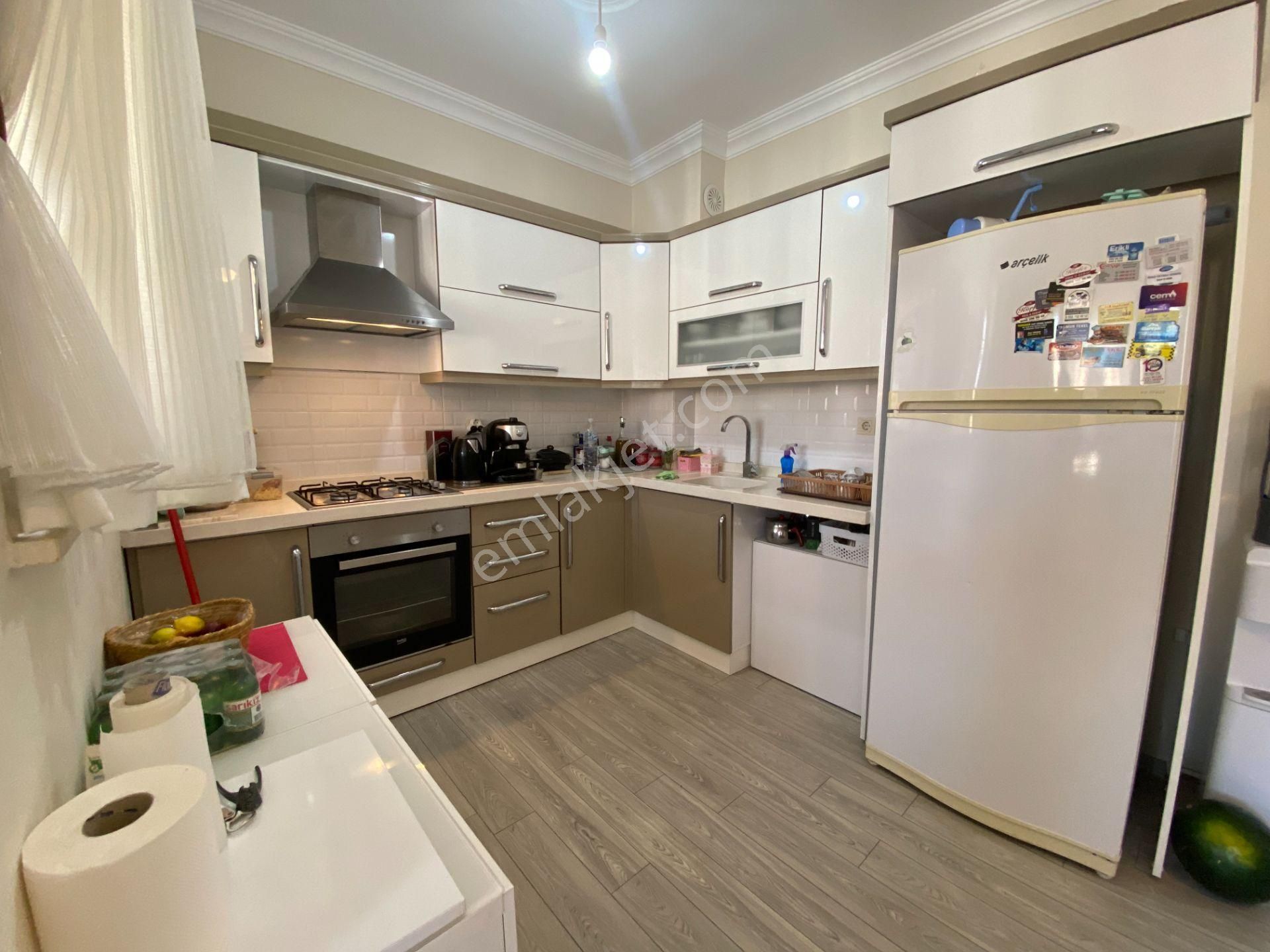 Altınoluk İlkbahar Emlak,tan Havuzlu Site İçinde Satılık Daire - Görsel 3