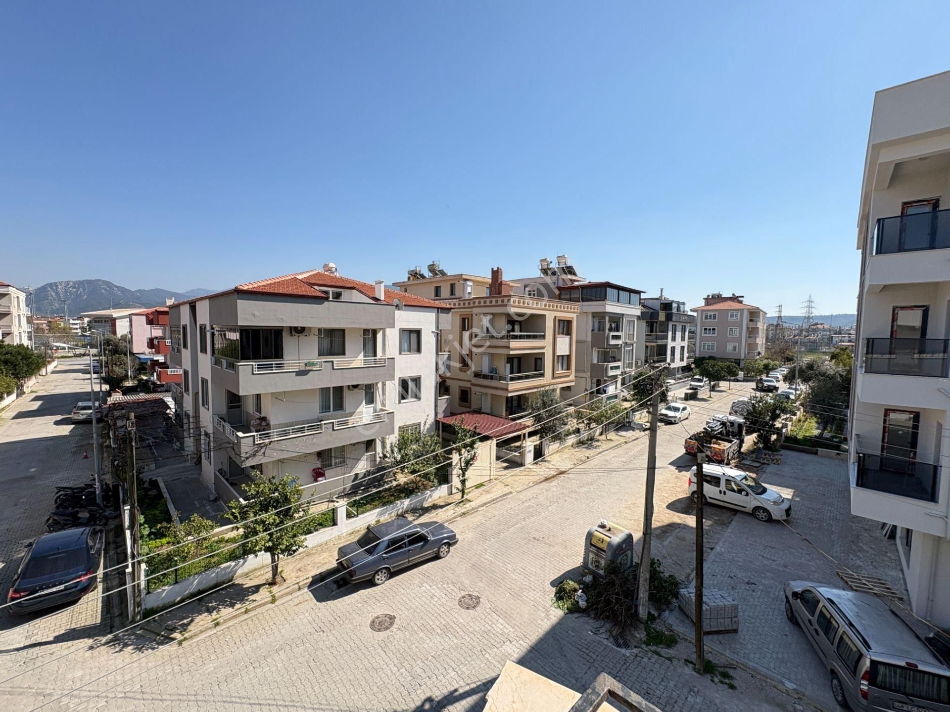 Milas Cumhuriyet Mahallesinde 3+1 Doğalgazlı Kiralık Daire - Görsel 20