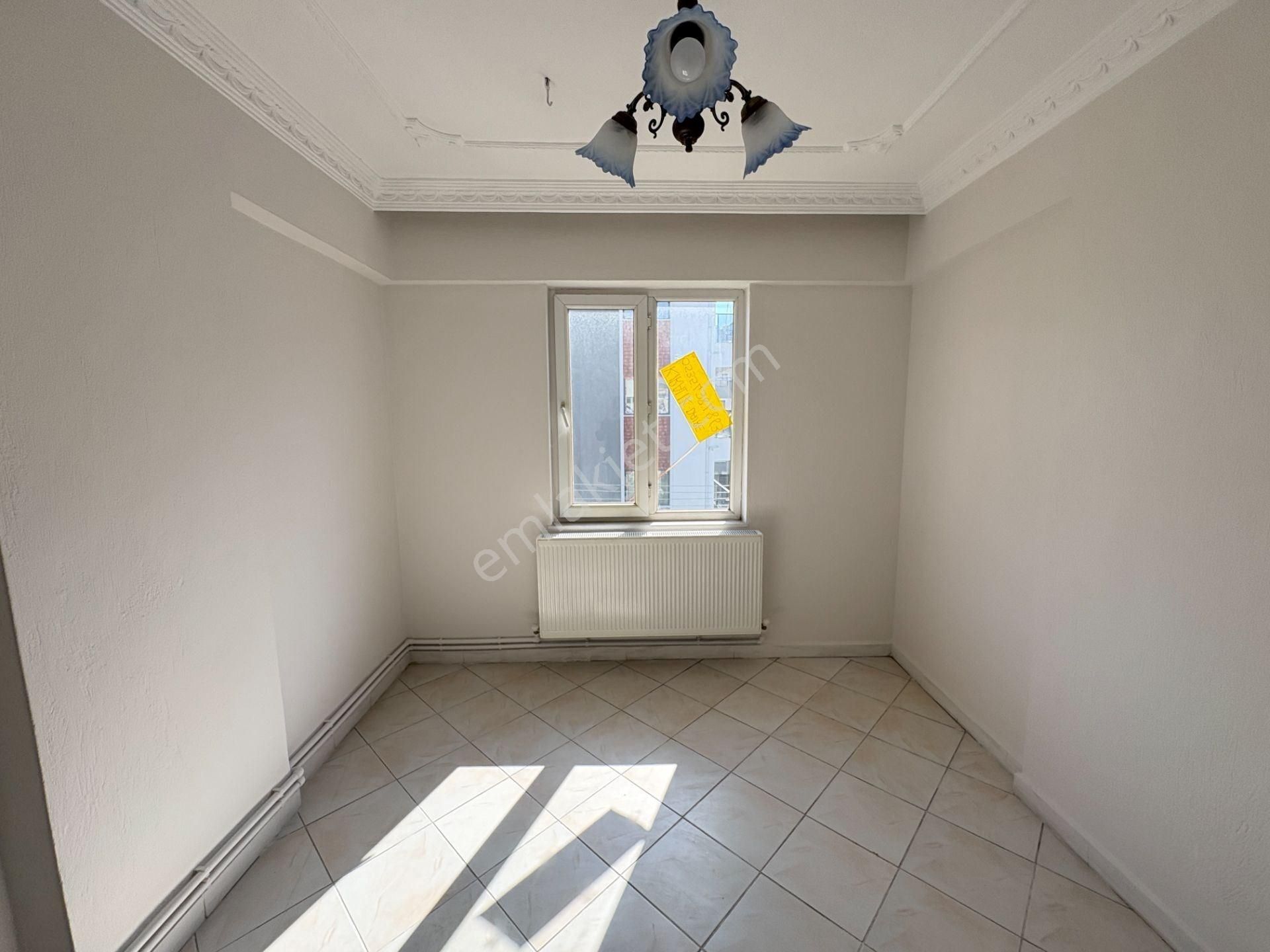 Milas Cumhuriyet Mahallesinde 3+1 Doğalgazlı Kiralık Daire - Görsel 10