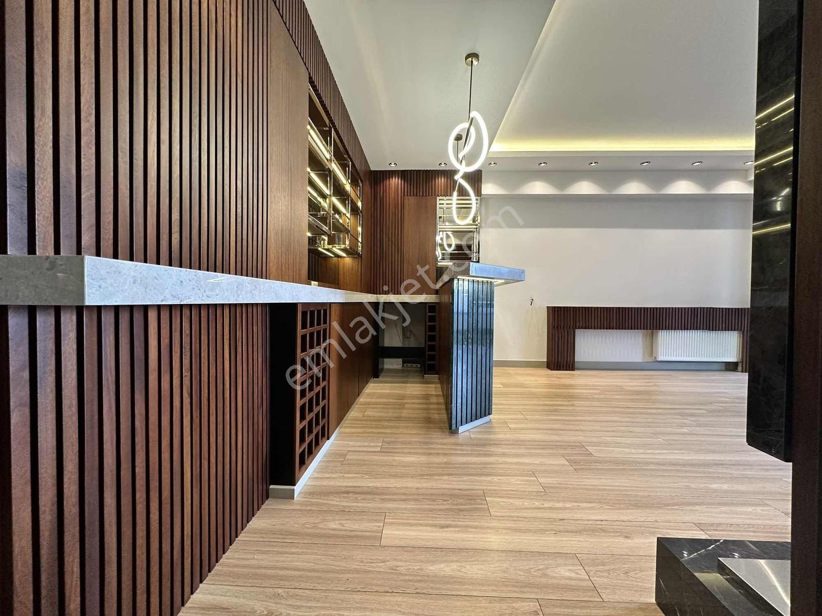 Park Yaşam Bornova'da Kiralık Çok Özel Mobilyalı Emsalsiz 3+1 - Görsel 4