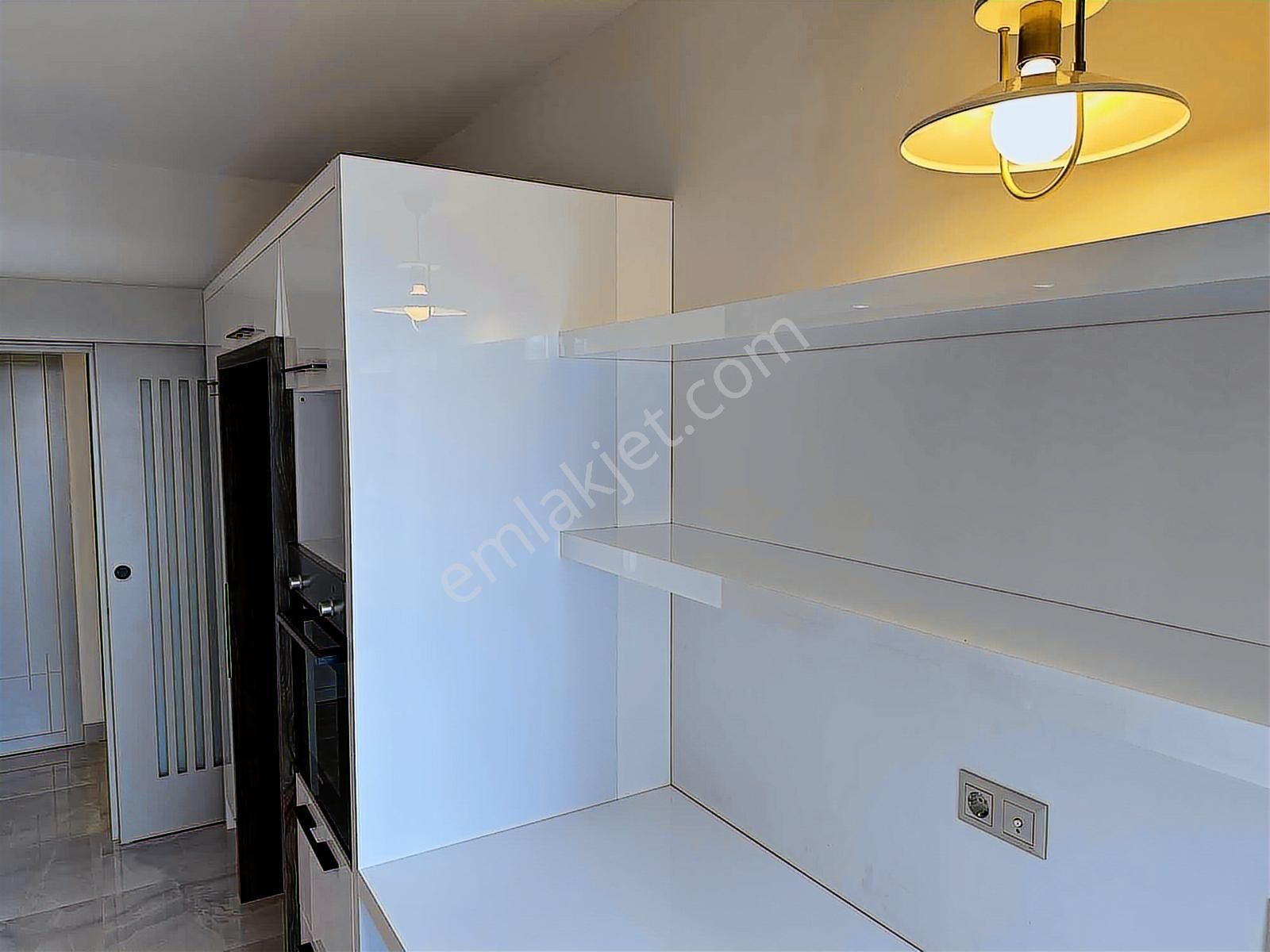 Park Yaşam Bornova'da Kiralık Çok Özel Mobilyalı Emsalsiz 3+1 - Görsel 18