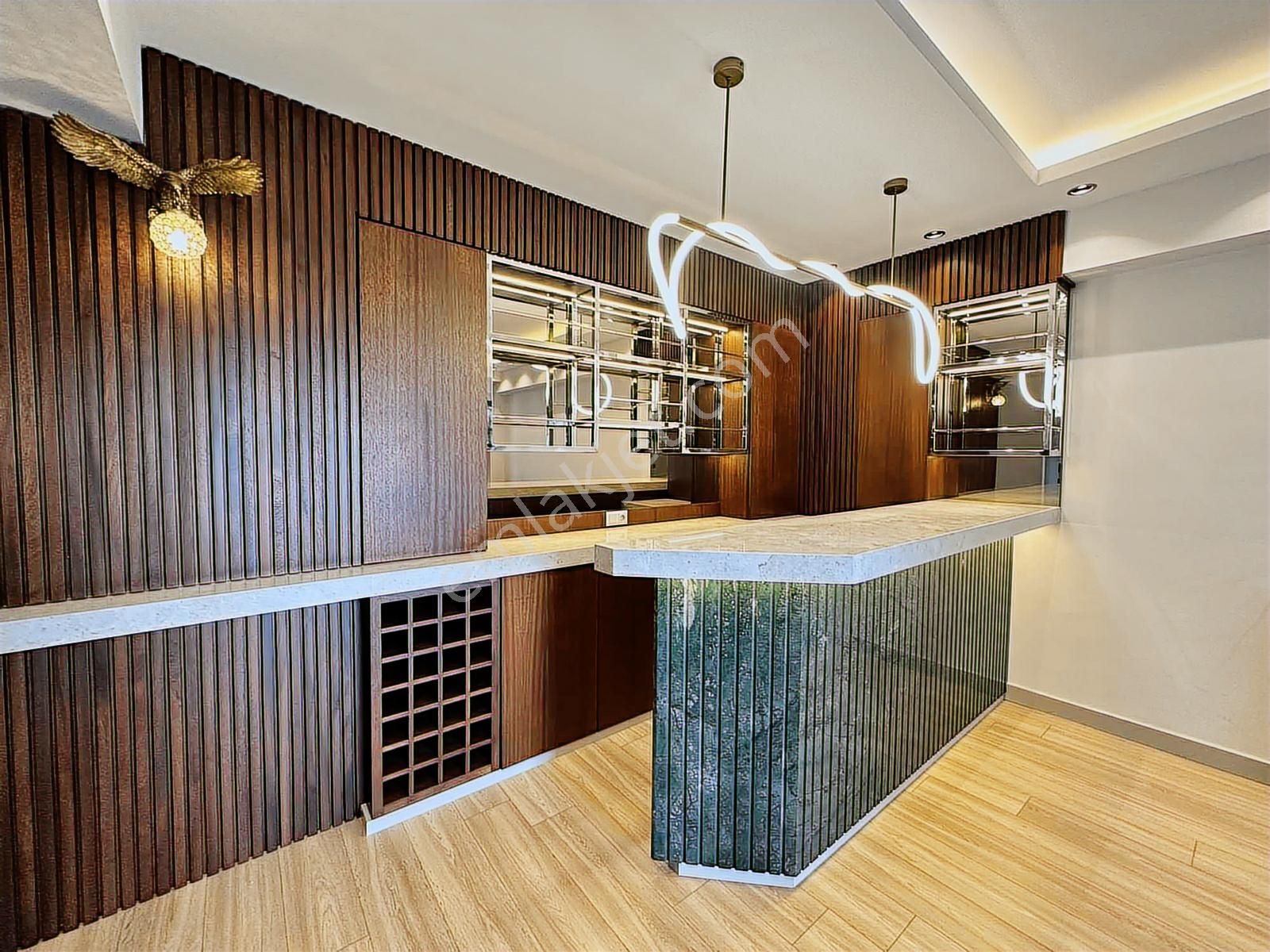 Park Yaşam Bornova'da Kiralık Çok Özel Mobilyalı Emsalsiz 3+1