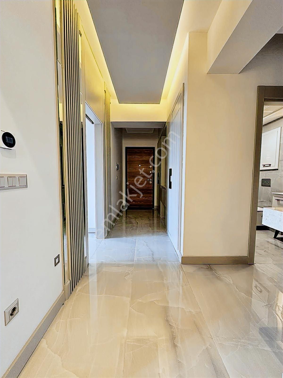 Park Yaşam Bornova'da Kiralık Çok Özel Mobilyalı Emsalsiz 3+1 - Görsel 10