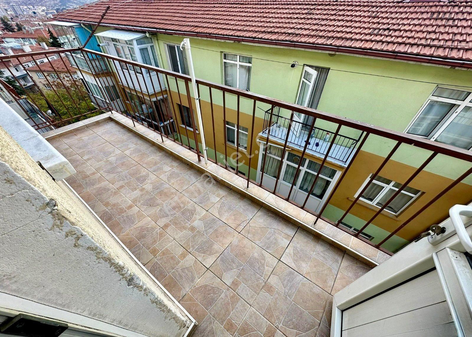 Keçiören Tepebaşı Mah Sanatoryum Cadde Üzeri Bağımsız Katta 3+1 - Görsel 28