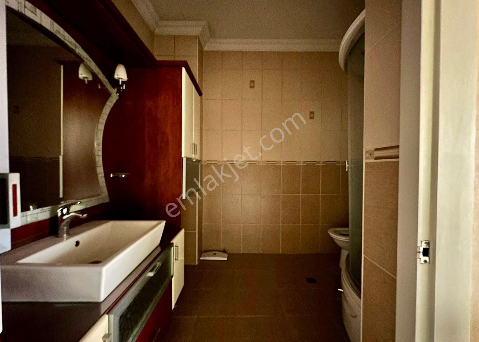 Keçiören Tepebaşı Mah Sanatoryum Cadde Üzeri Bağımsız Katta 3+1 - Görsel 24