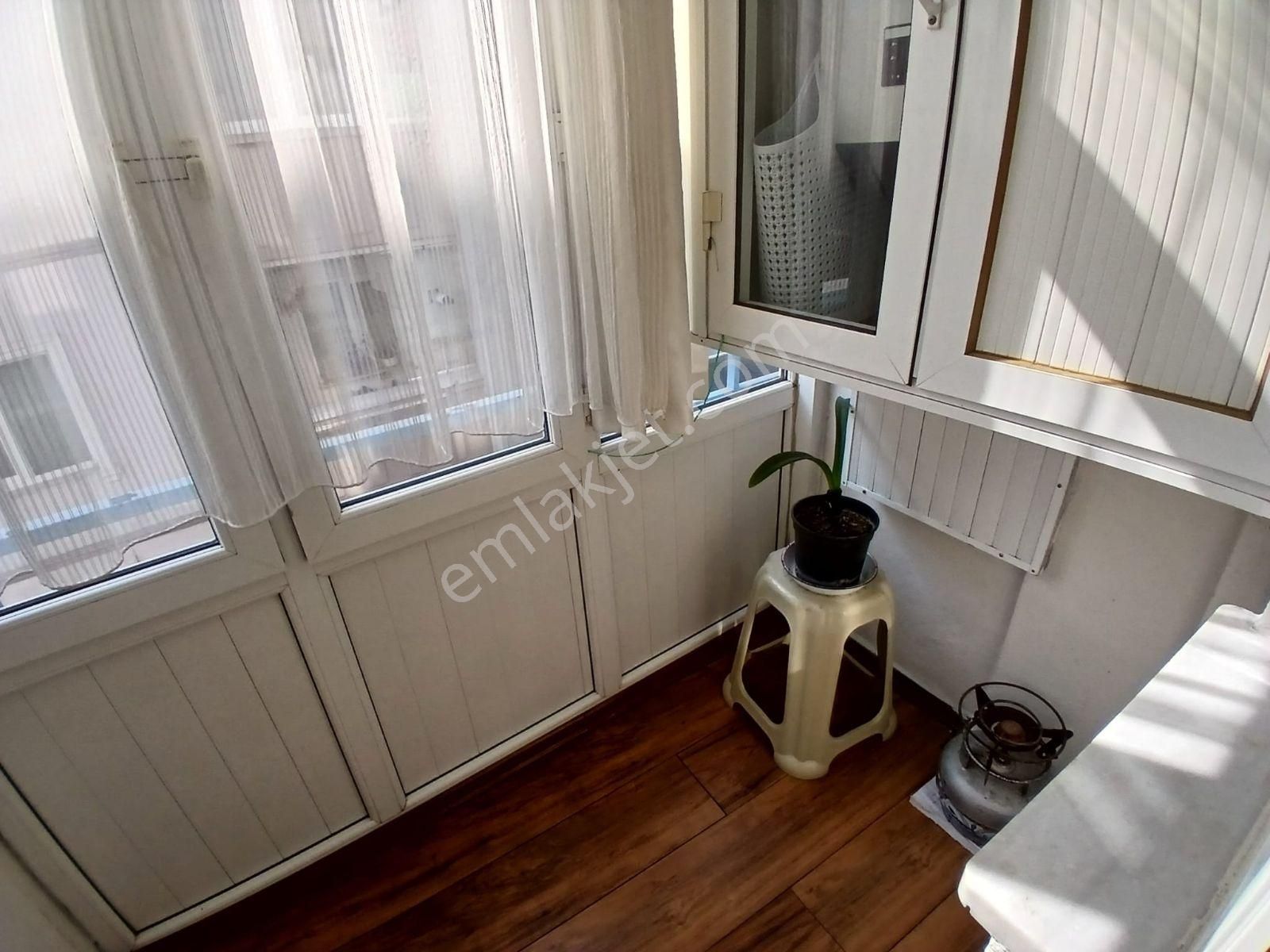 Bursa Yıldırım Sinandede Fsm De Arakat Kombili 2+1 Bakımlı Daire - Görsel 5