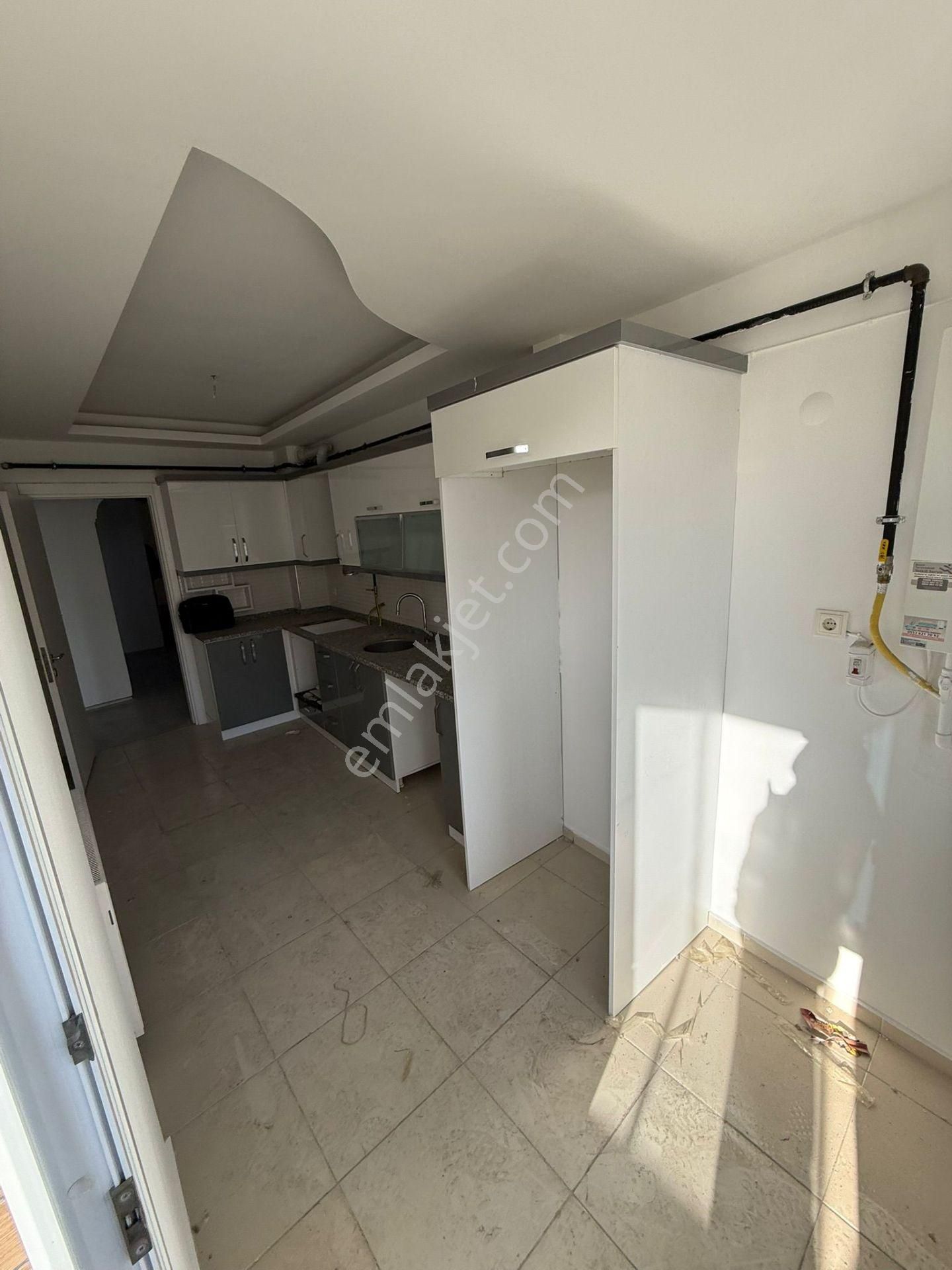 Acil Buca Yaylacık Mah 3+1 135m2 D.gazlı Arakat Ayrı Mutfak Lüx Ferah Daire - Görsel 10