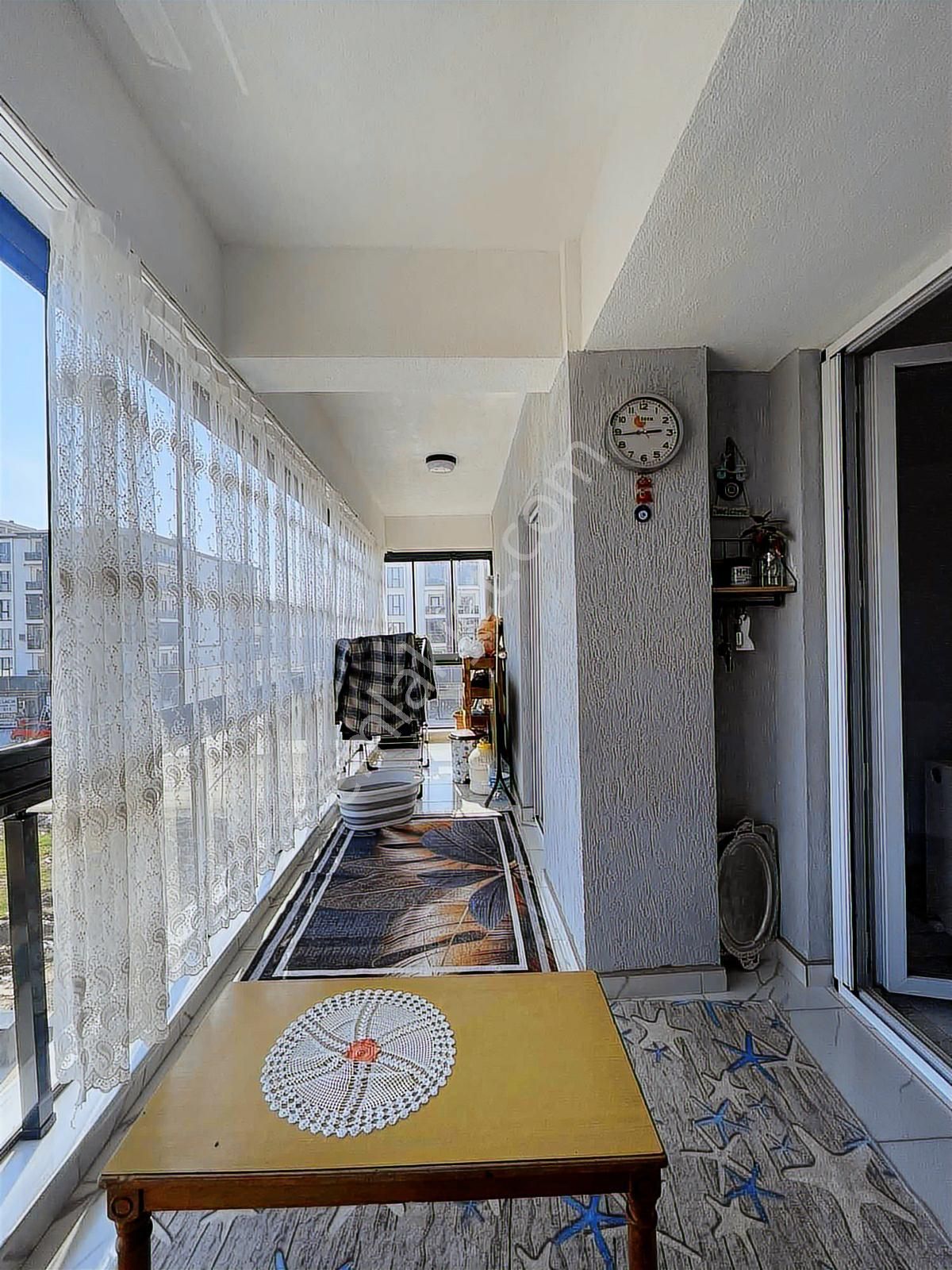 Hatip Mahallesin De Cadde Cephe 2+1 Satılık Daire - Görsel 21