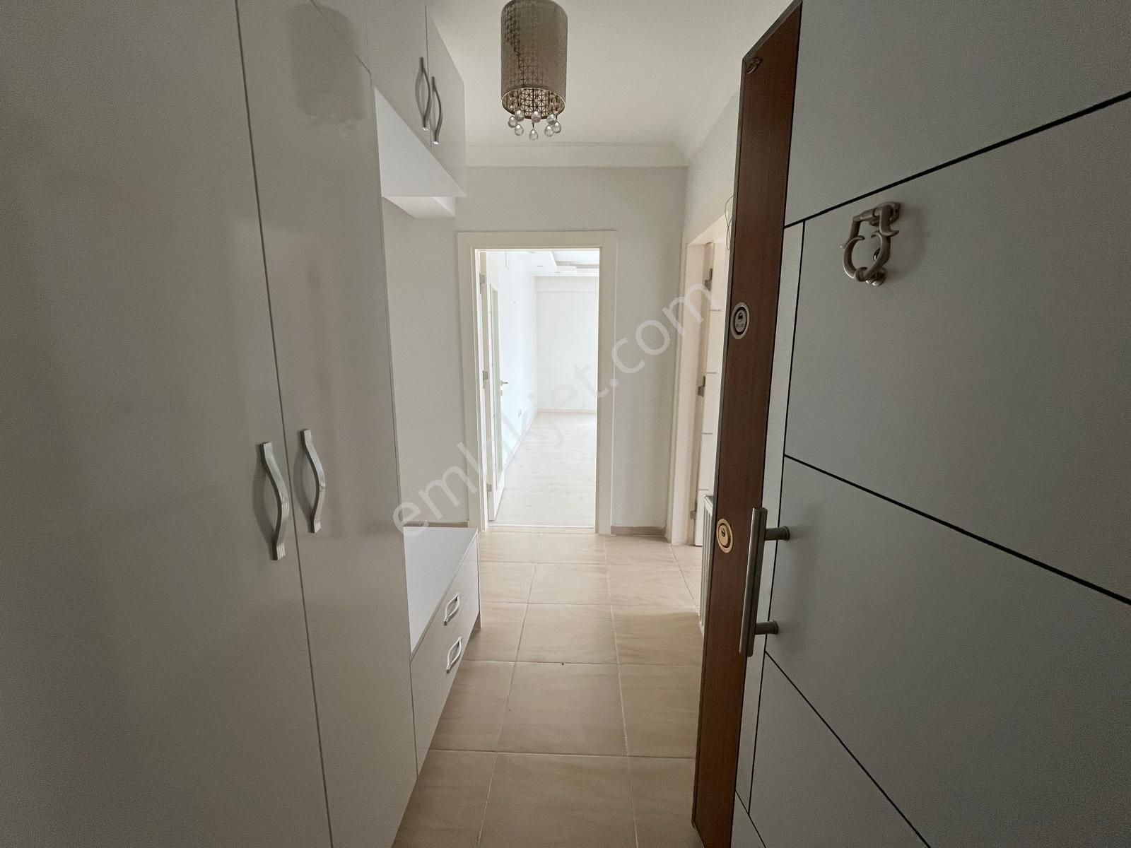 Roma' Dan Yeni Mahalle' De Site İçi Satılık Daireler - Görsel 5