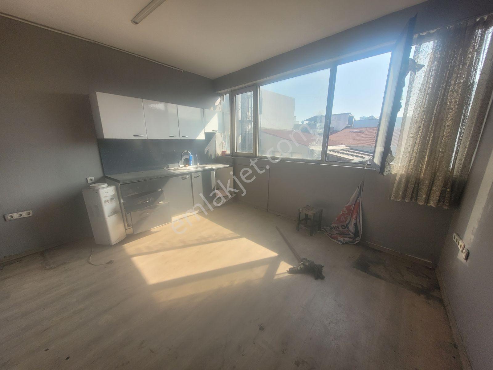Sanayide Satılık 130m² Atölye: Yük Asansörlü, Caraskalli, 60kw - Görsel 11