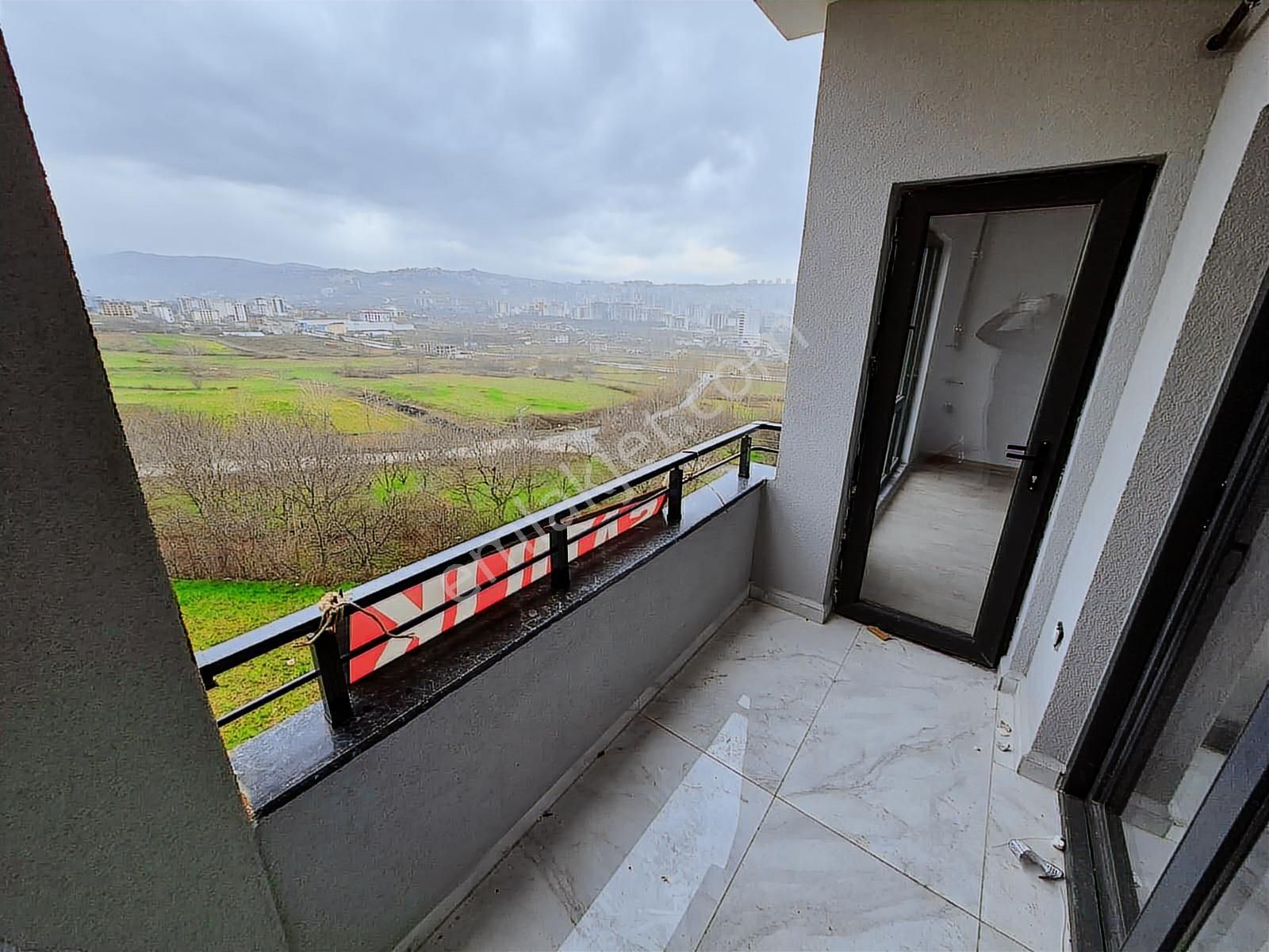 Yağmur Emlaktan Şehir Hastanesi Yakınında Satılık Ferah 1+1 - Görsel 20