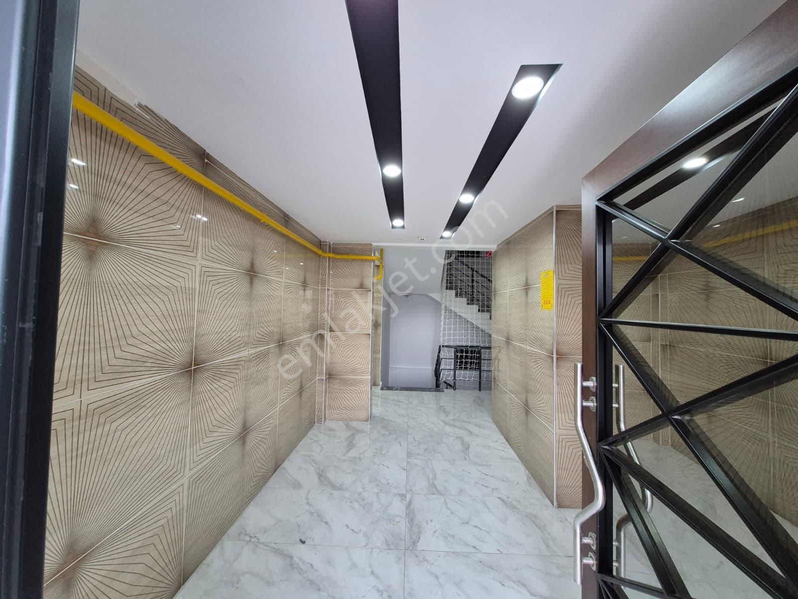 Yağmur Emlaktan Şehir Hastanesi Yakınında Satılık Ferah 1+1 - Görsel 13