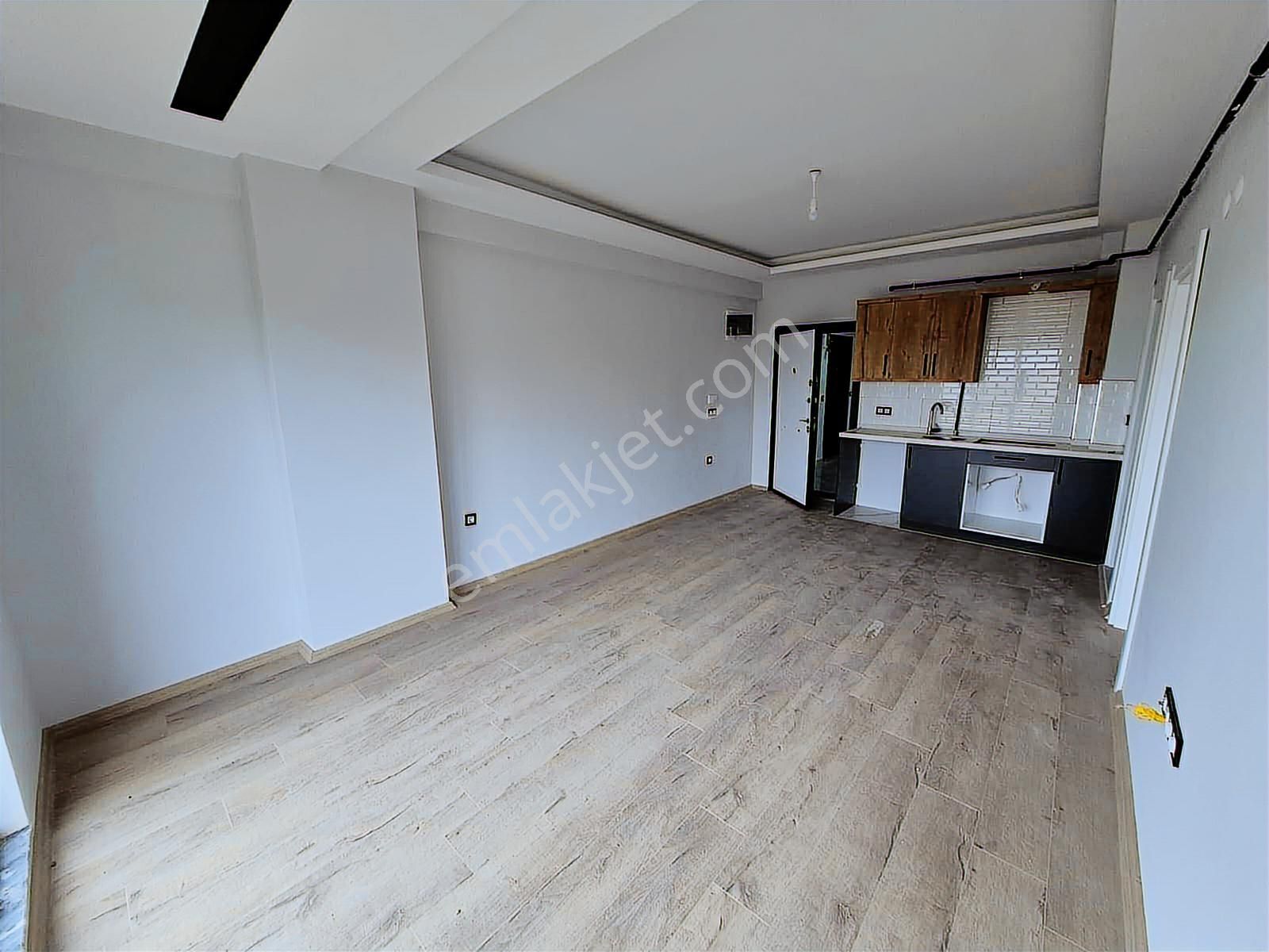 Yağmur Emlaktan Şehir Hastanesi Yakınında Satılık Ferah 1+1 - Görsel 10