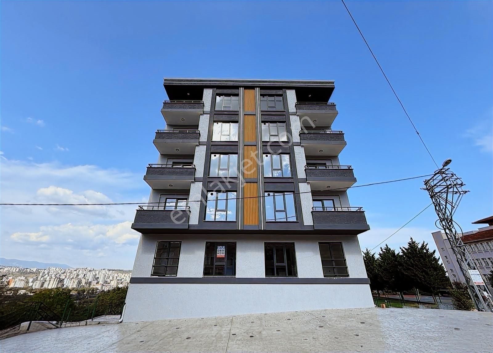 Yağmur Emlaktan Şehir Hastanesi Yakınında Satılık Ferah 1+1 - Görsel 7