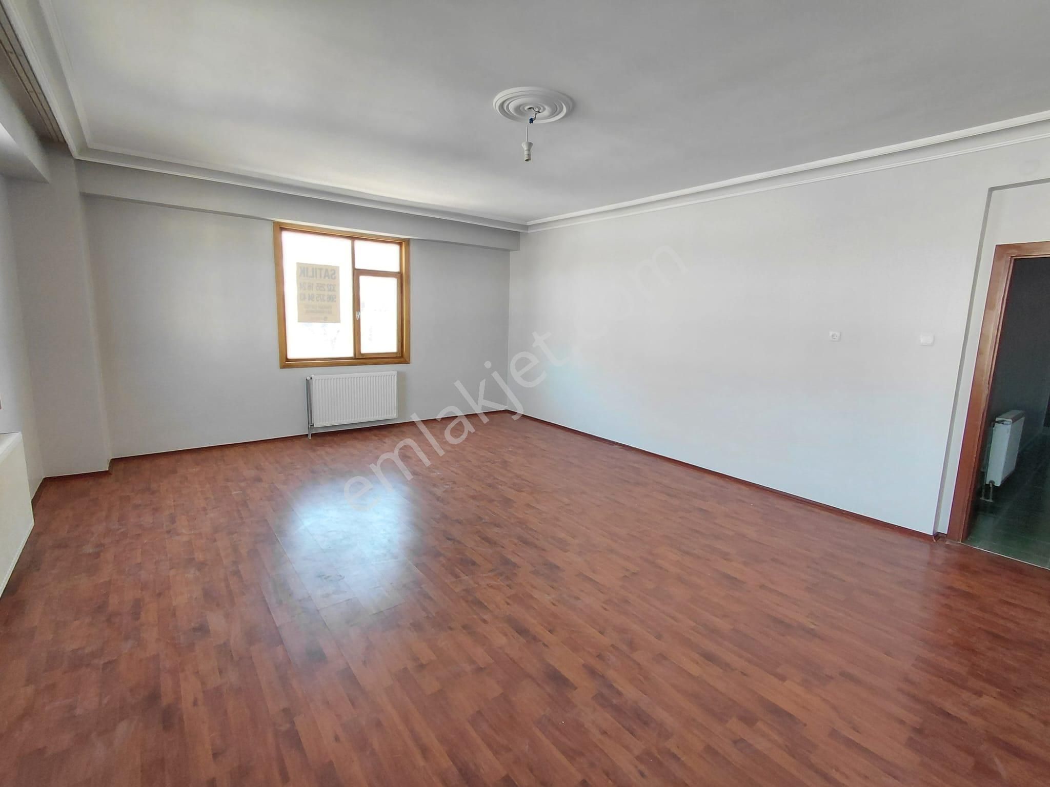 Emrah Çiftci'den Selçuklu Sancak Mah.taç Mahal Cad.yanı Satılık 3+1 Kombili Daire - Görsel 8