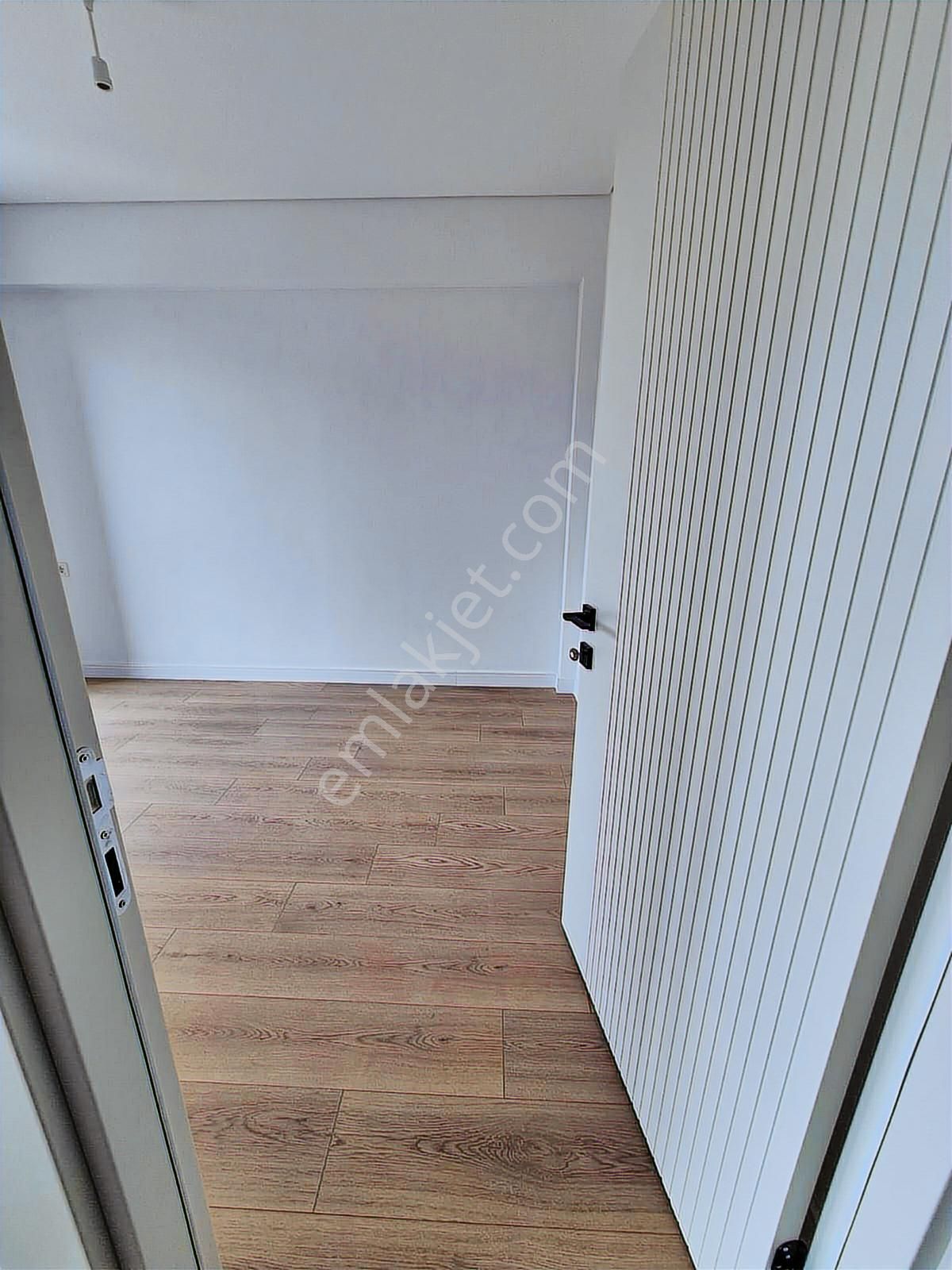 Çanakkale Merkez Referans 17'de Kiralık 1+1 Daire (klimalı) - Görsel 5