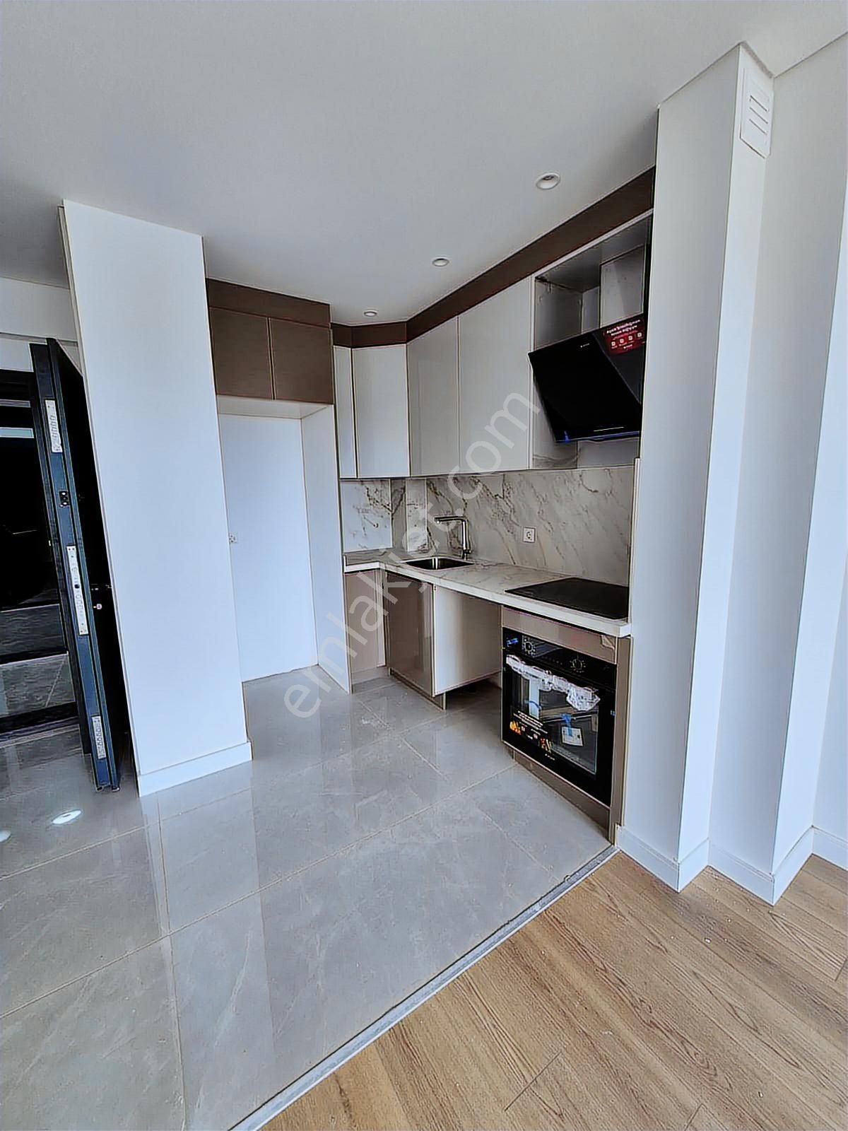 Çanakkale Merkez Referans 17'de Kiralık 1+1 Daire (klimalı) - Görsel 19