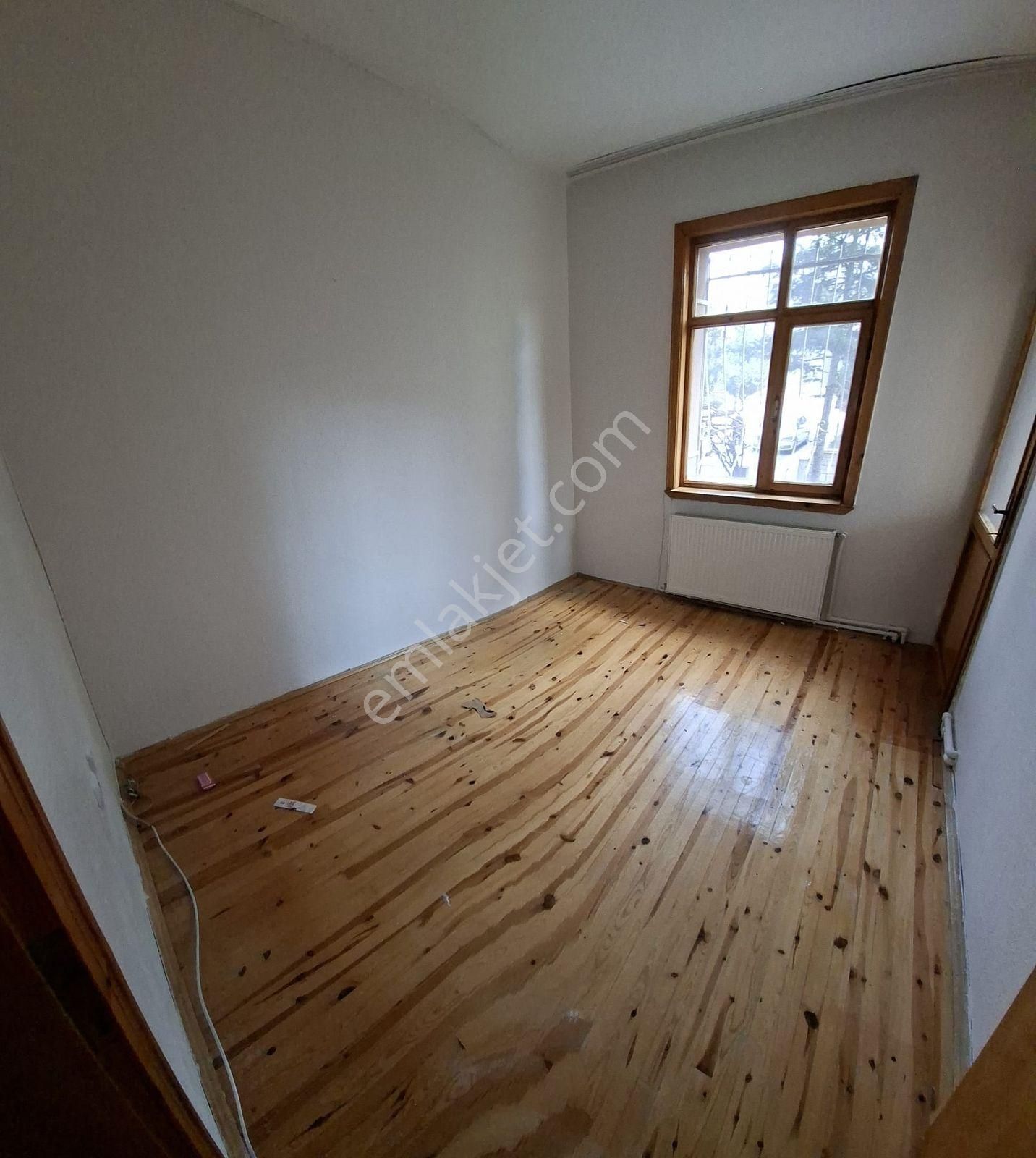 Barış Caddesine Yakın Bakımlı Satılık 3+1 Daire - Görsel 17