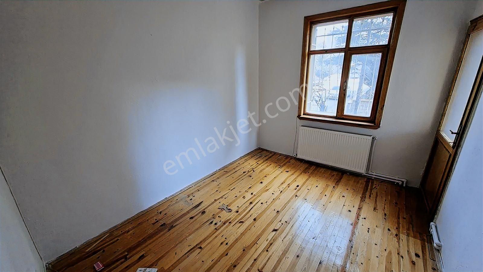 Barış Caddesine Yakın Bakımlı Satılık 3+1 Daire - Görsel 15