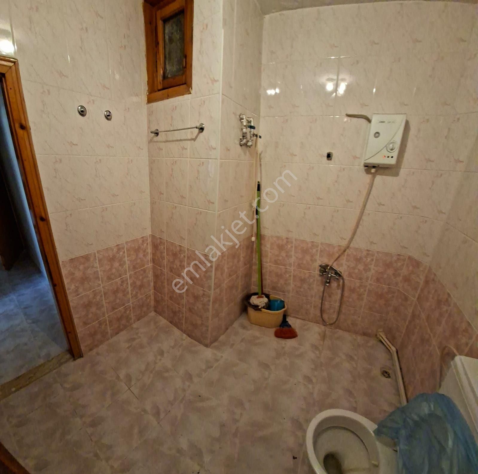 Barış Caddesine Yakın Bakımlı Satılık 3+1 Daire - Görsel 31