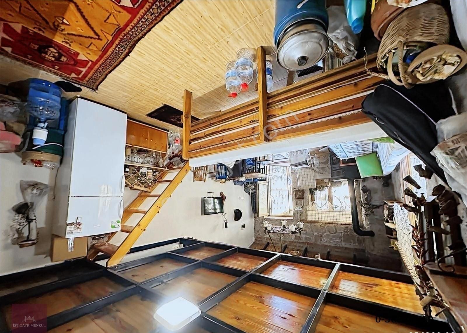 İzmir Dikili'de Satılık 33 Dönüm Zeytinlik Taş Ev, Havuz, 2 Kuyu - Görsel 19