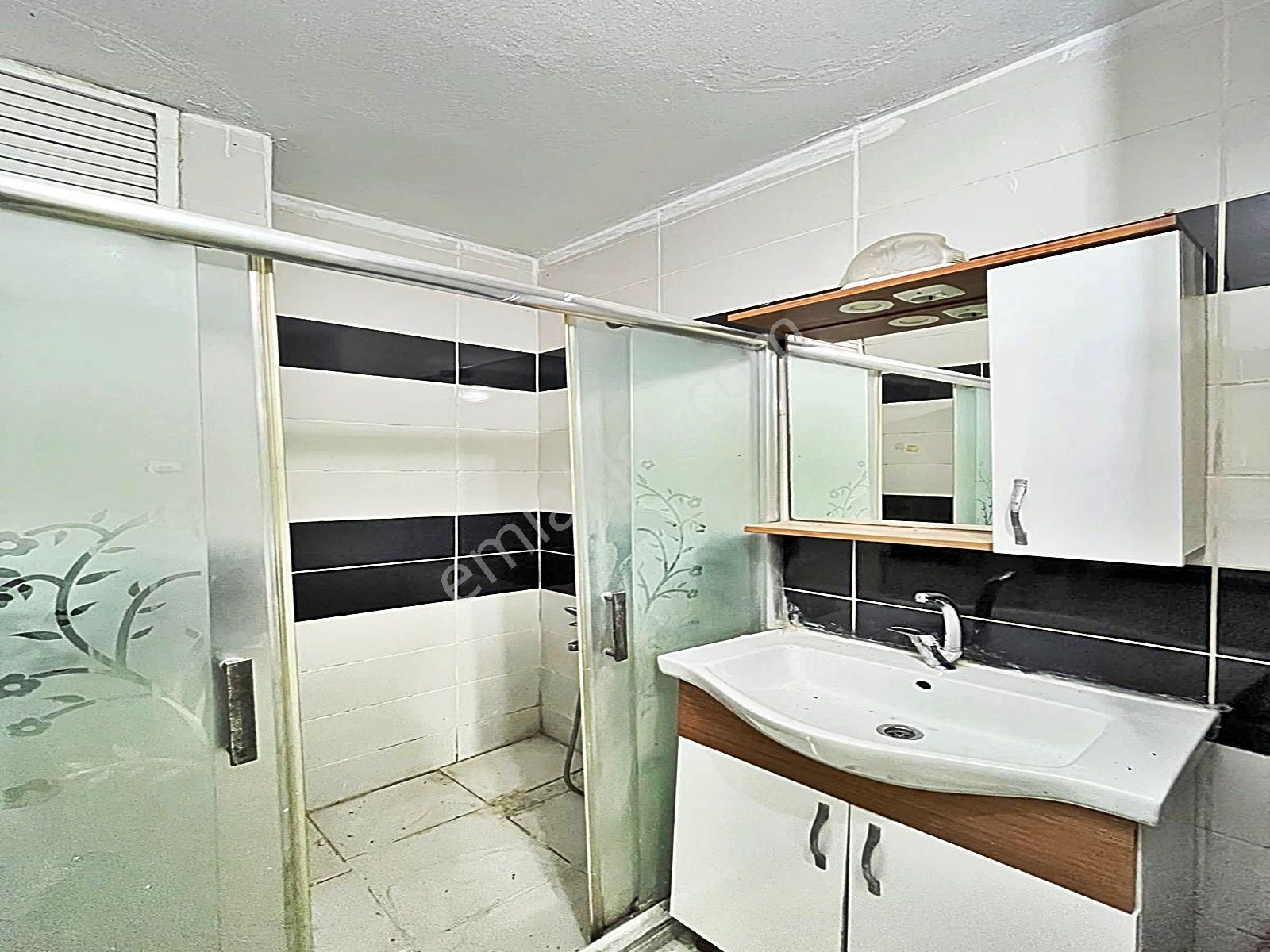 Şahane'den Merkezi Konumda Acil Satılık 2+1 Bahçe Katı !!! - Görsel 30