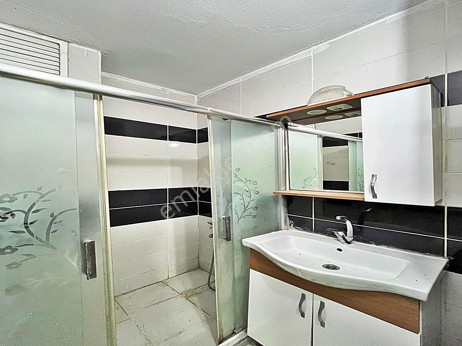 Şahane'den Merkezi Konumda Acil Satılık 2+1 Bahçe Katı !!! - Görsel 34