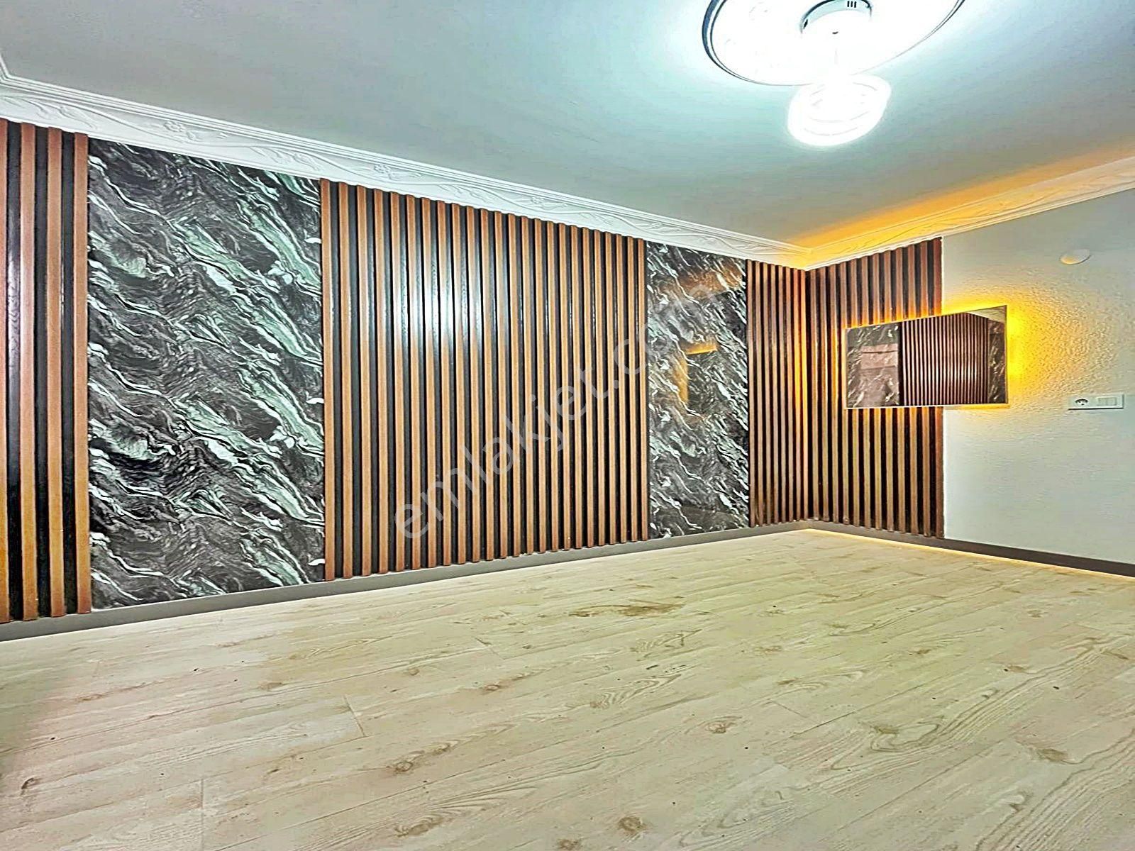 Şahane'den Merkezi Konumda Acil Satılık 2+1 Bahçe Katı !!! - Görsel 28