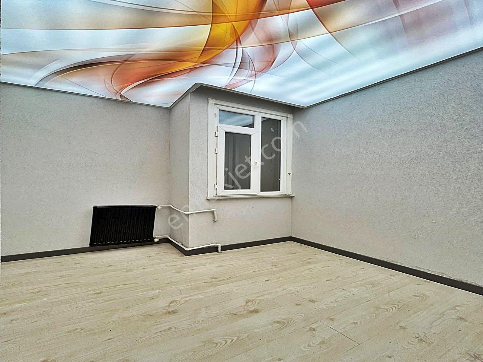 Şahane'den Merkezi Konumda Acil Satılık 2+1 Bahçe Katı !!! - Görsel 13