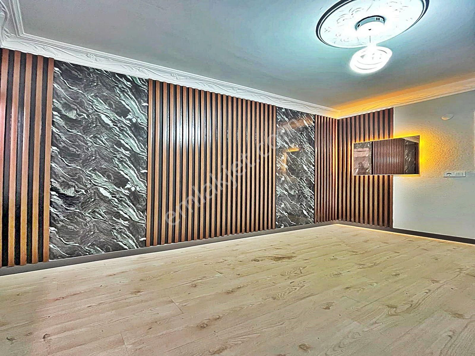 Şahane'den Merkezi Konumda Acil Satılık 2+1 Bahçe Katı !!! - Görsel 11