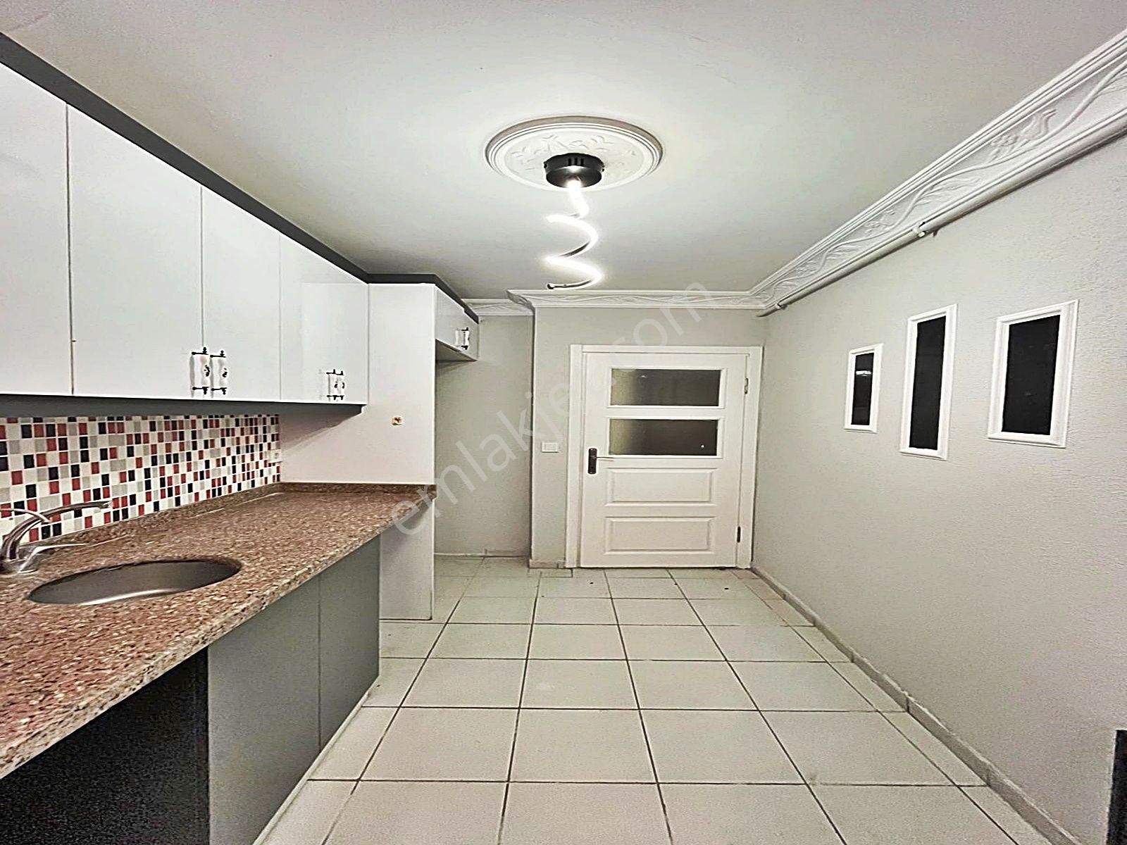 Şahane'den Merkezi Konumda Acil Satılık 2+1 Bahçe Katı !!! - Görsel 8