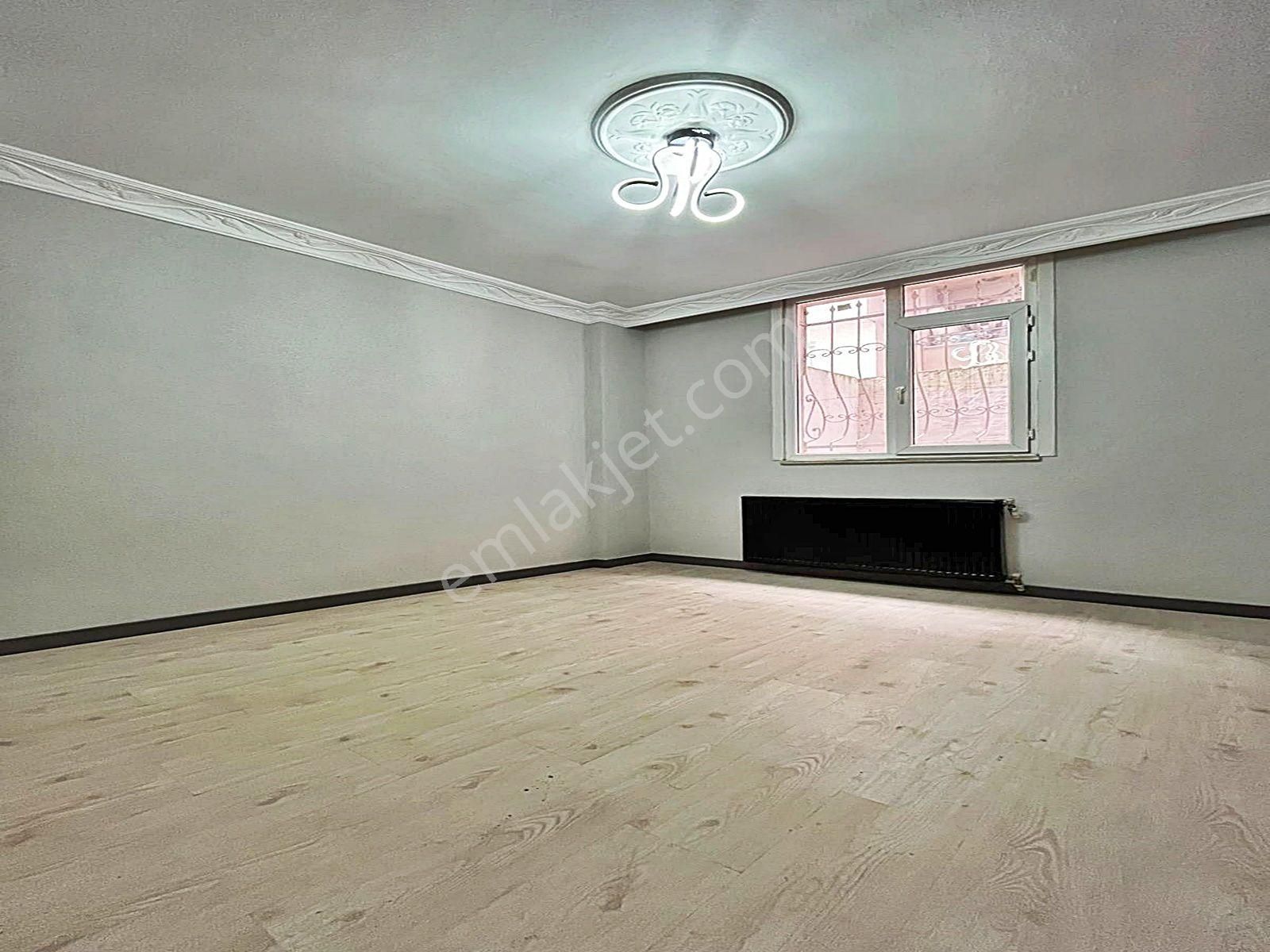 Şahane'den Merkezi Konumda Acil Satılık 2+1 Bahçe Katı !!! - Görsel 21