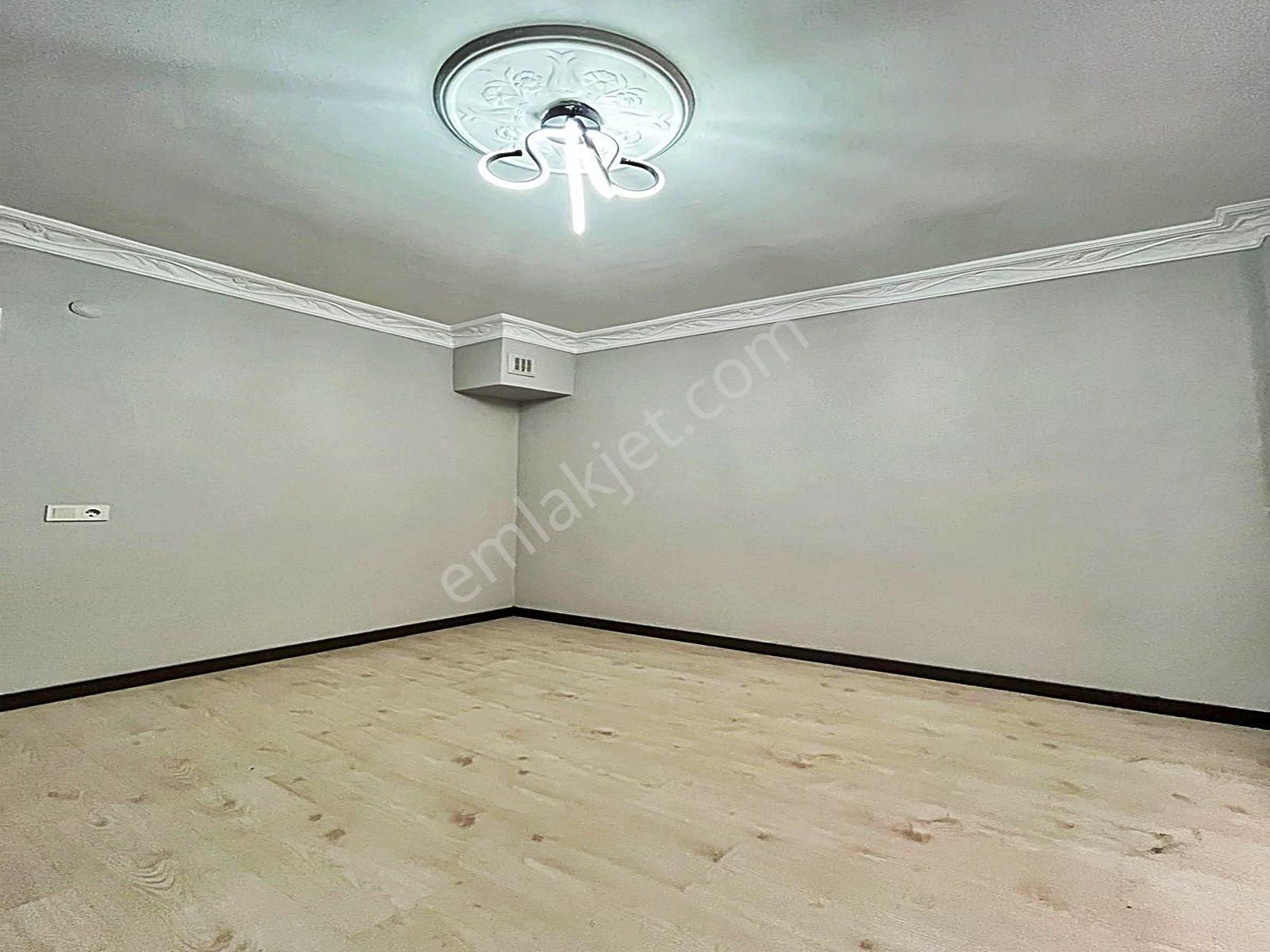 Şahane'den Merkezi Konumda Acil Satılık 2+1 Bahçe Katı !!! - Görsel 23