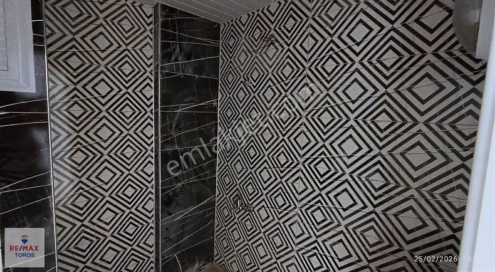 Remax Toros'tan Limonlu'da Denize Yakın 3+1 Fırsat Daire - Görsel 27