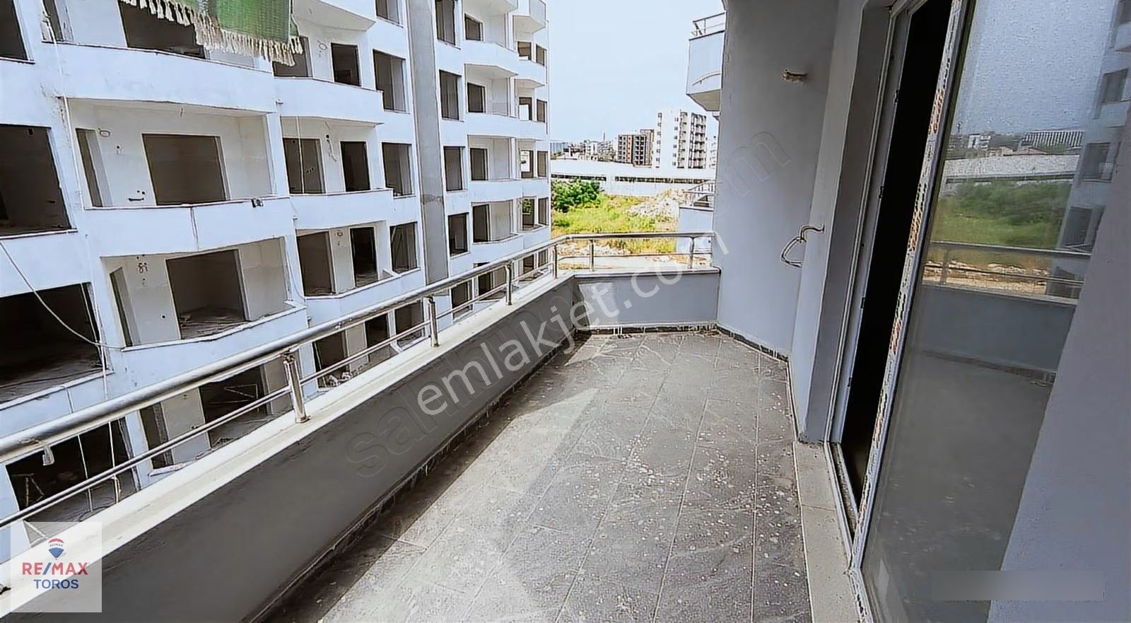 Remax Toros'tan Limonlu'da Denize Yakın 3+1 Fırsat Daire - Görsel 26