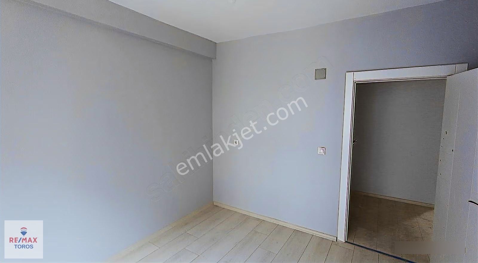 Remax Toros'tan Limonlu'da Denize Yakın 3+1 Fırsat Daire - Görsel 4