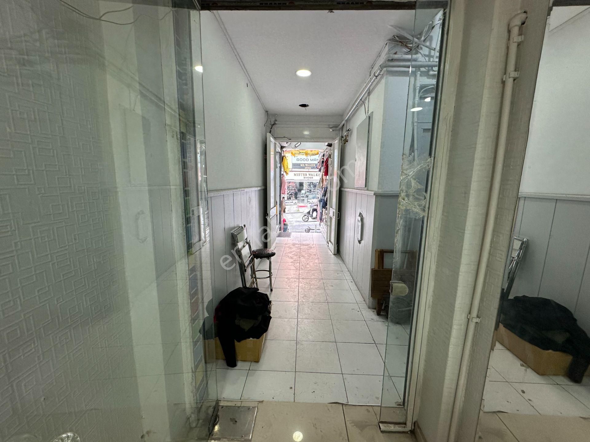 Laleli'de Yatırım Fırsatı !!! Giriş Kat 80 M2 Dükkan & Magaza - Görsel 14