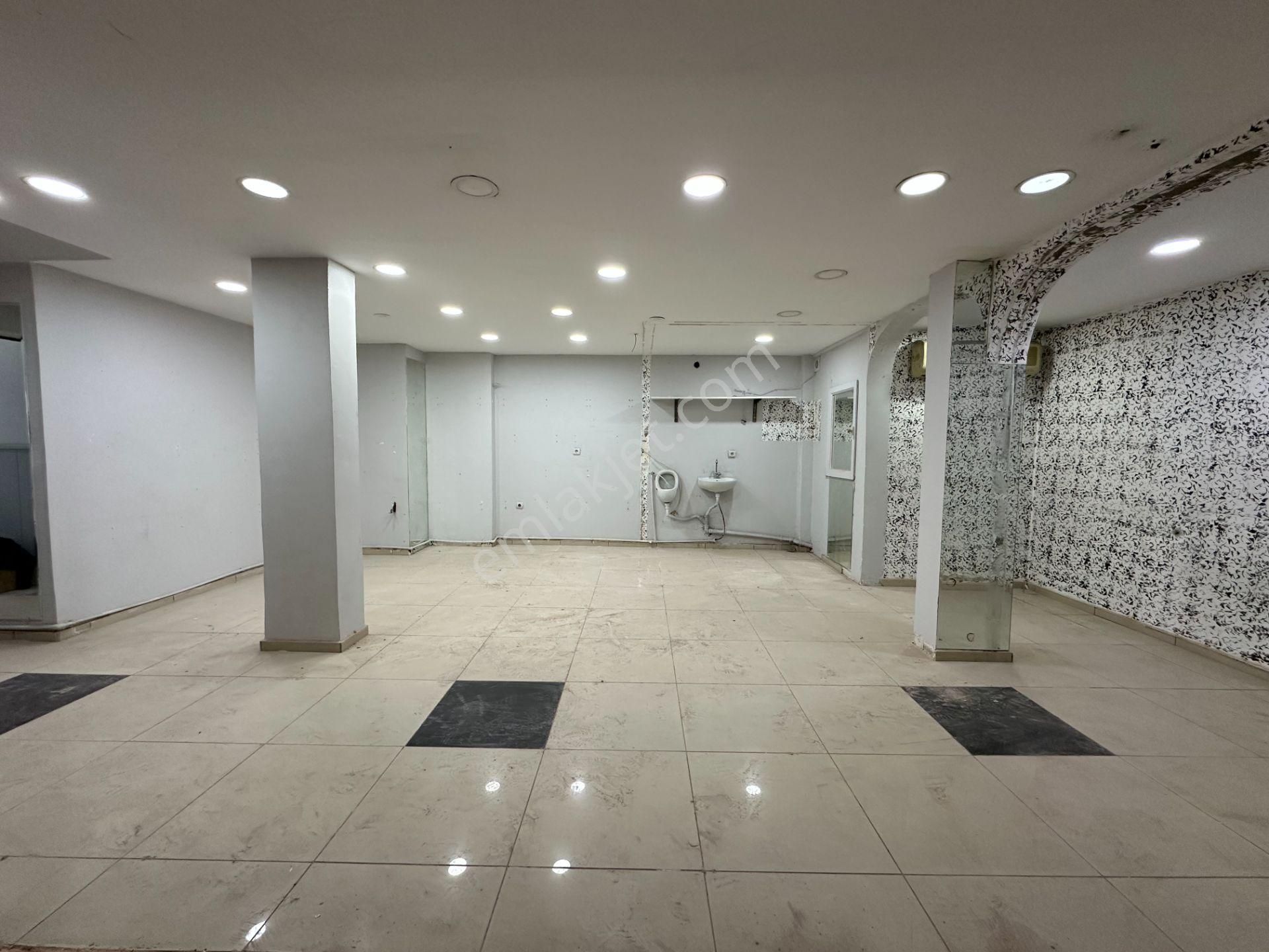 Laleli'de Yatırım Fırsatı !!! Giriş Kat 80 M2 Dükkan & Magaza - Görsel 8