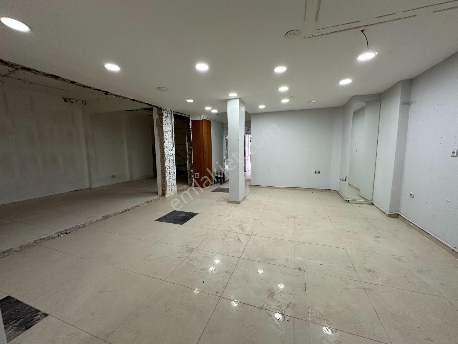 Laleli'de Yatırım Fırsatı !!! Giriş Kat 80 M2 Dükkan & Magaza - Görsel 5