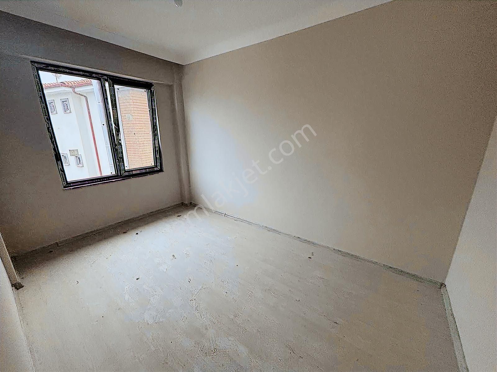 Kültür Merkezi Karşısı | İskanlı | Sıfır | 3. Kat | 1+1 Daire - Görsel 9